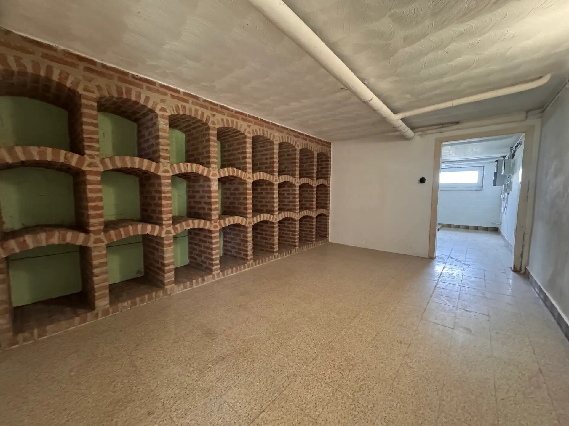 Rustig gelegen woning met 3 slaapkamers en grote tuin foto 17