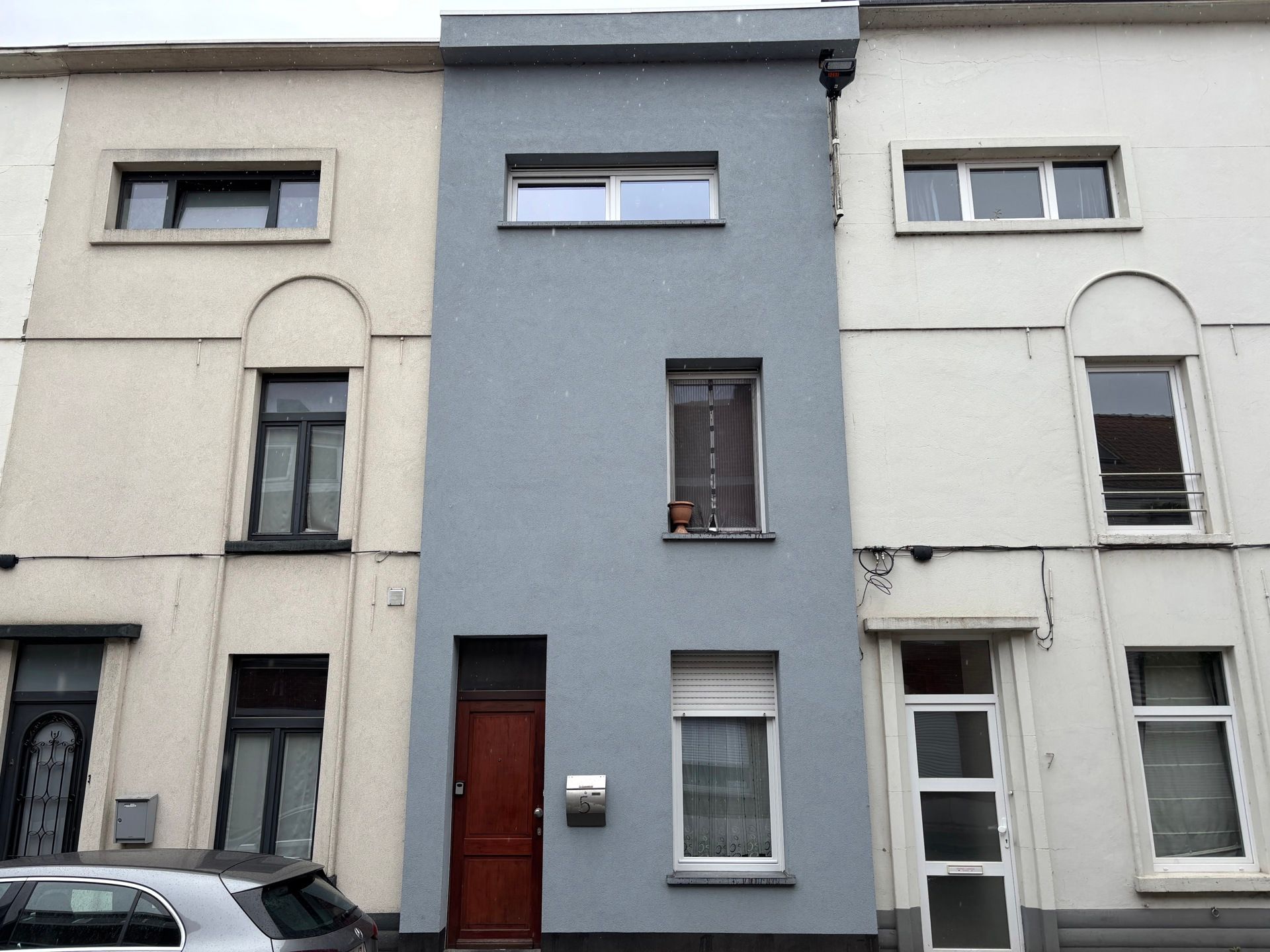 GENT - Opgefriste arbeiderswoning foto 2