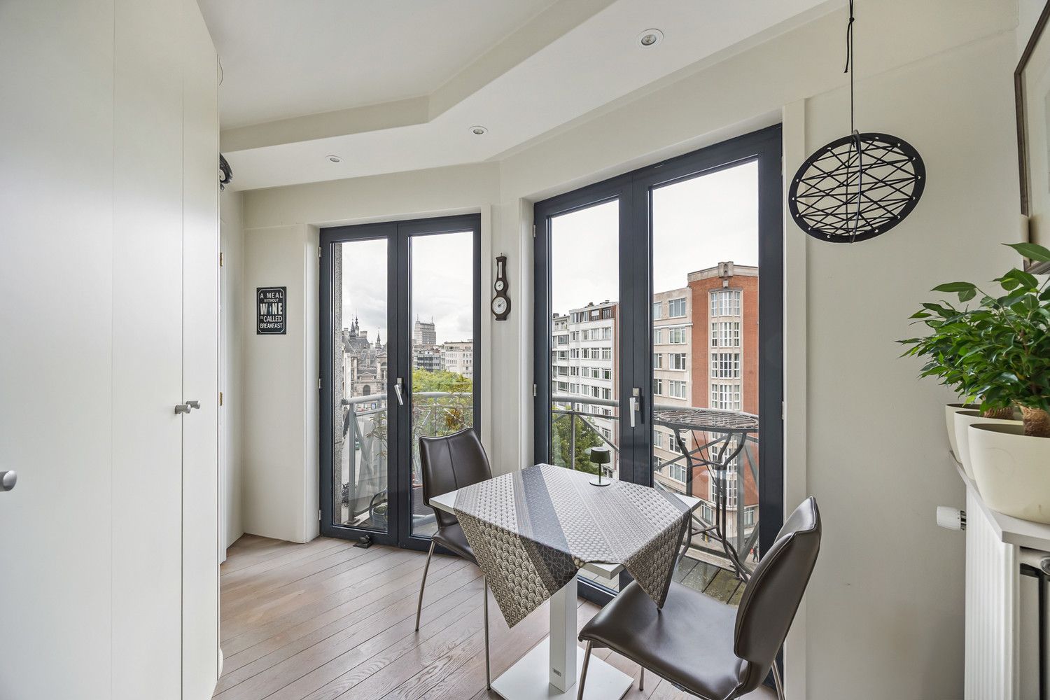 Royaal hoekappartement (ca. 260 m²) met unieke terrassen & panoramisch uitzicht over het Stadspark – optioneel 3 parkings foto 18