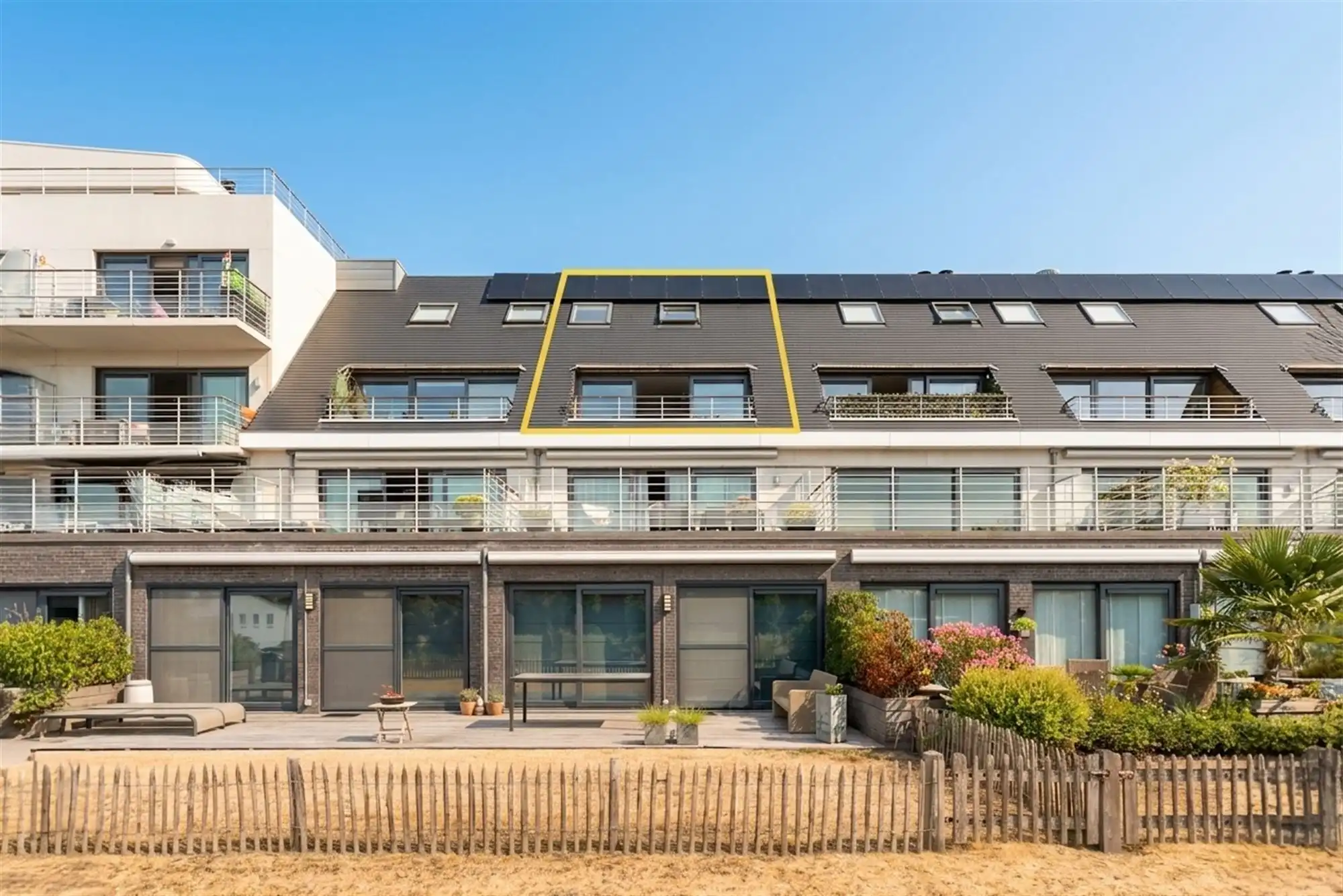 Ruim duplexappartement vlak bij zee foto 22