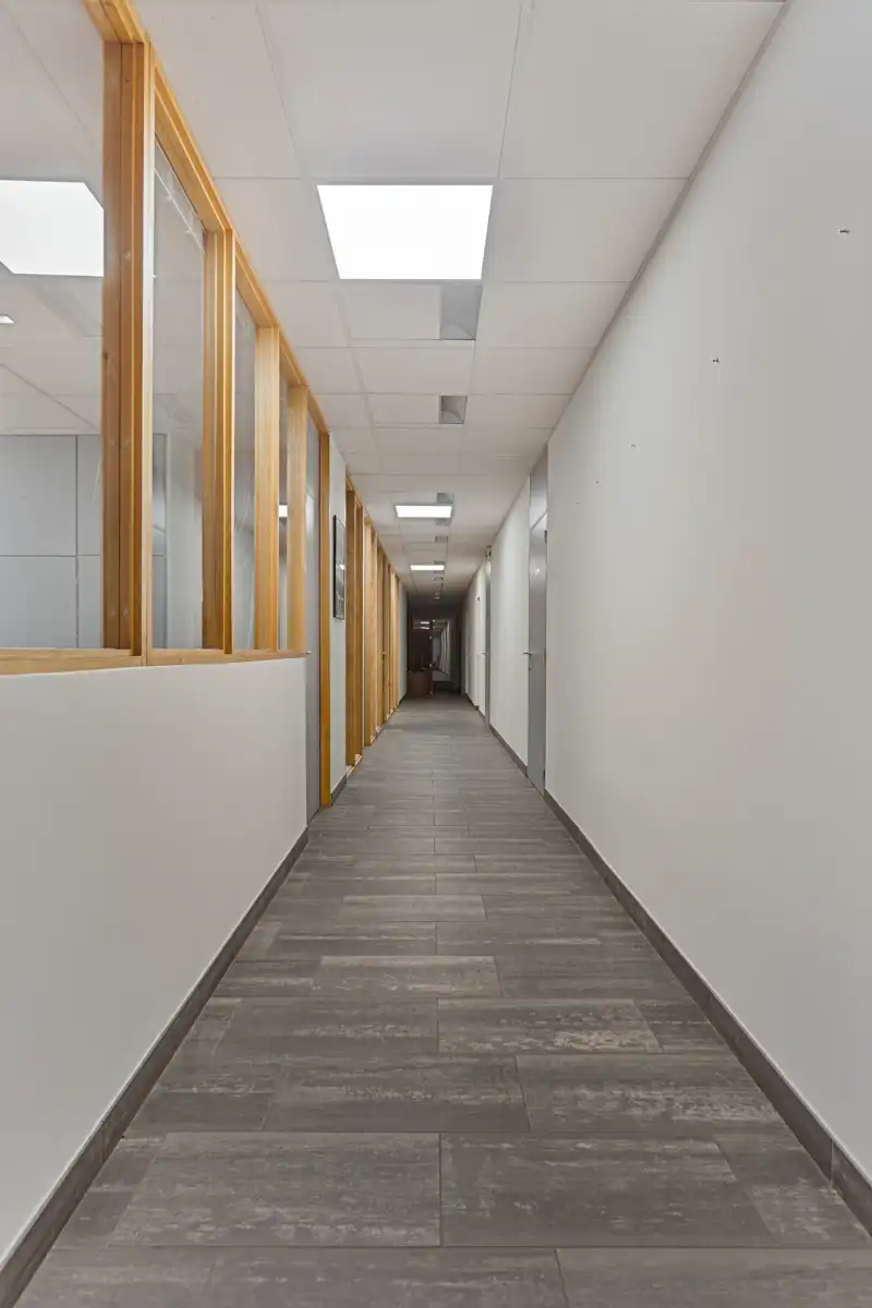 Aparte functionele kantoor- en praktijkruimtes te huur. foto 6