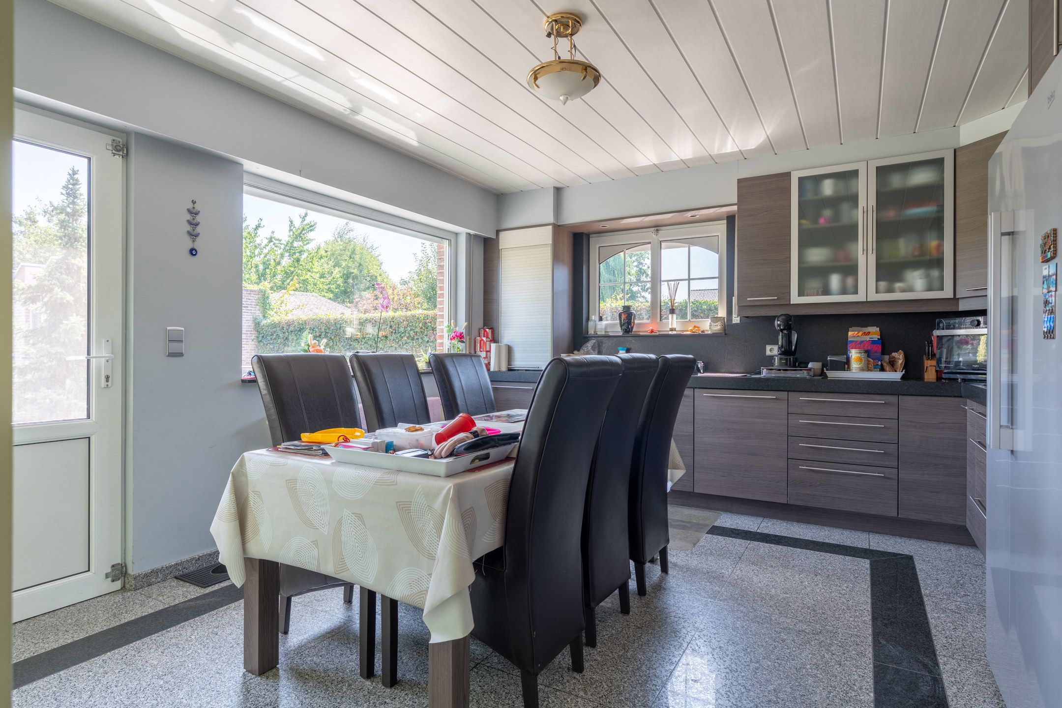 Vrijstaande woning met 3 slpk , garage en tuin te Beerse. foto 9
