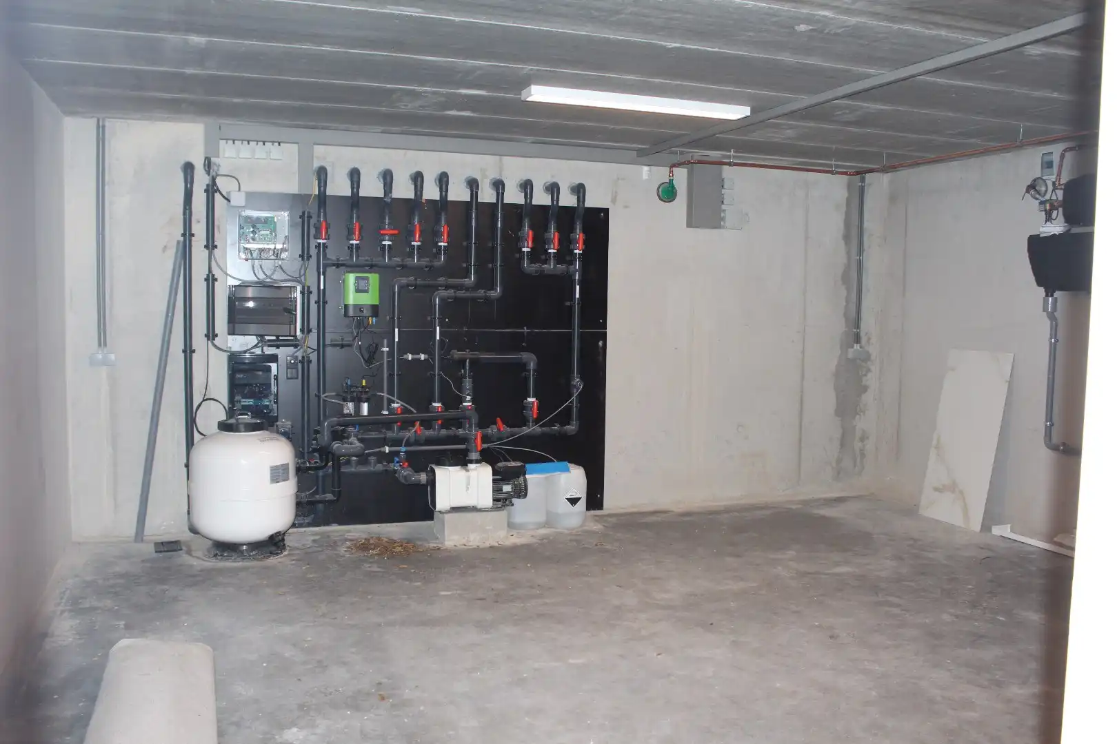 Moderne exclusieve bebouwing in Diepenbeek, gunstig gelegen aan de binnenring. foto 44