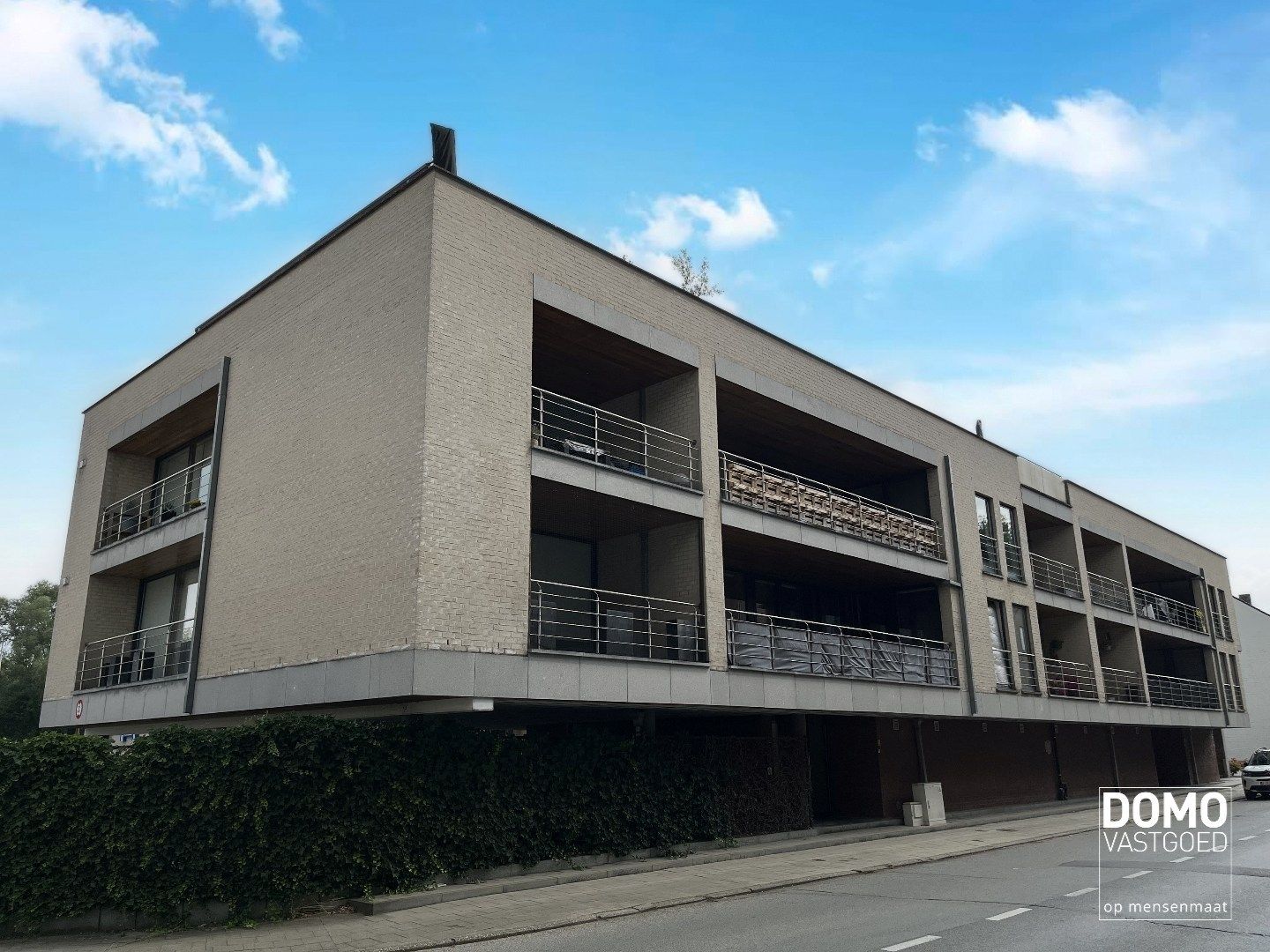 Ruim 2-slaapkamerappartement gelegen te Halen - Bewoonbare oppverlakte: 120m² - EPC-label B foto {{pictureIndex}}