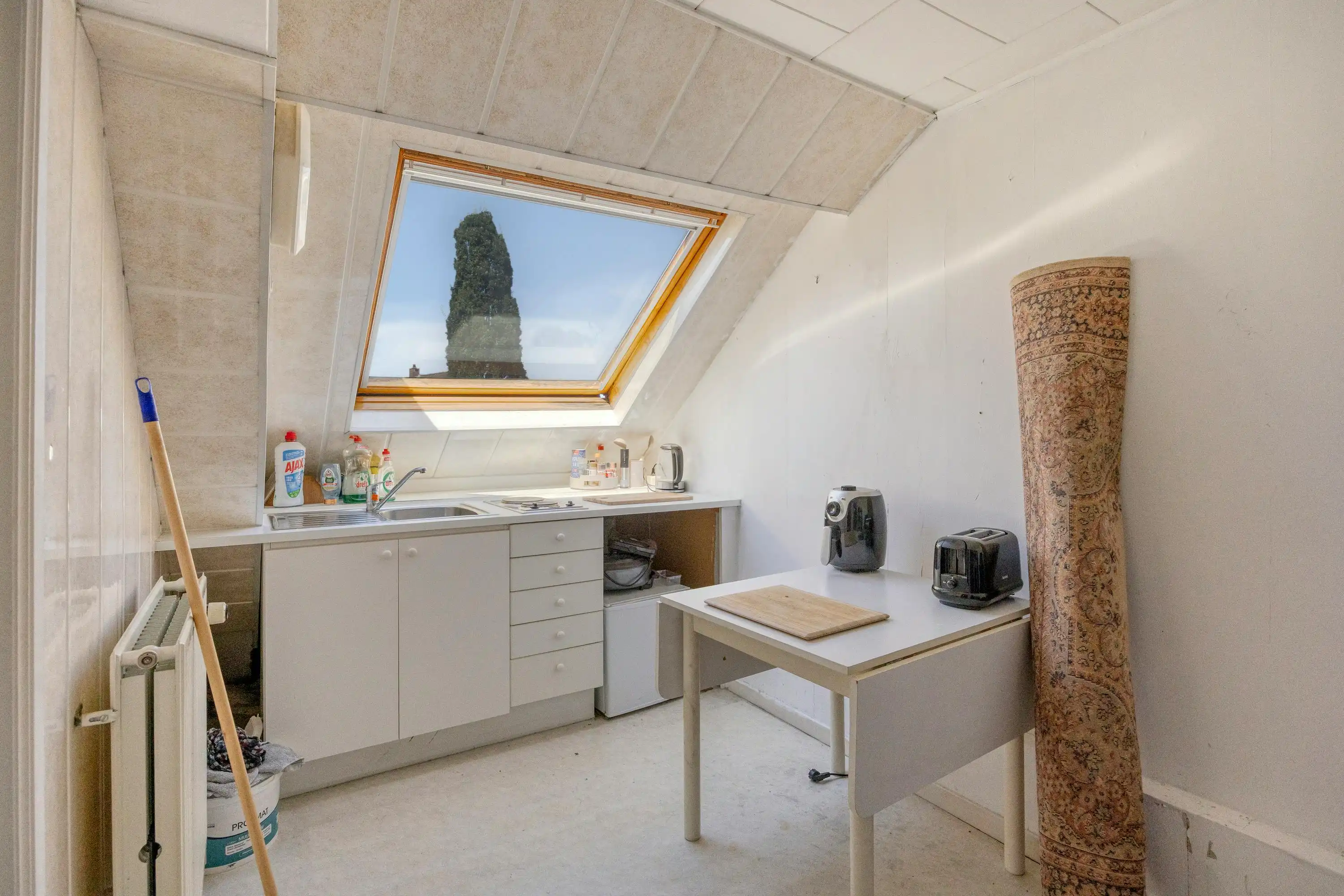 Uitzonderlijk ruime woning met garage te koop in centrum Wilrijk foto 27