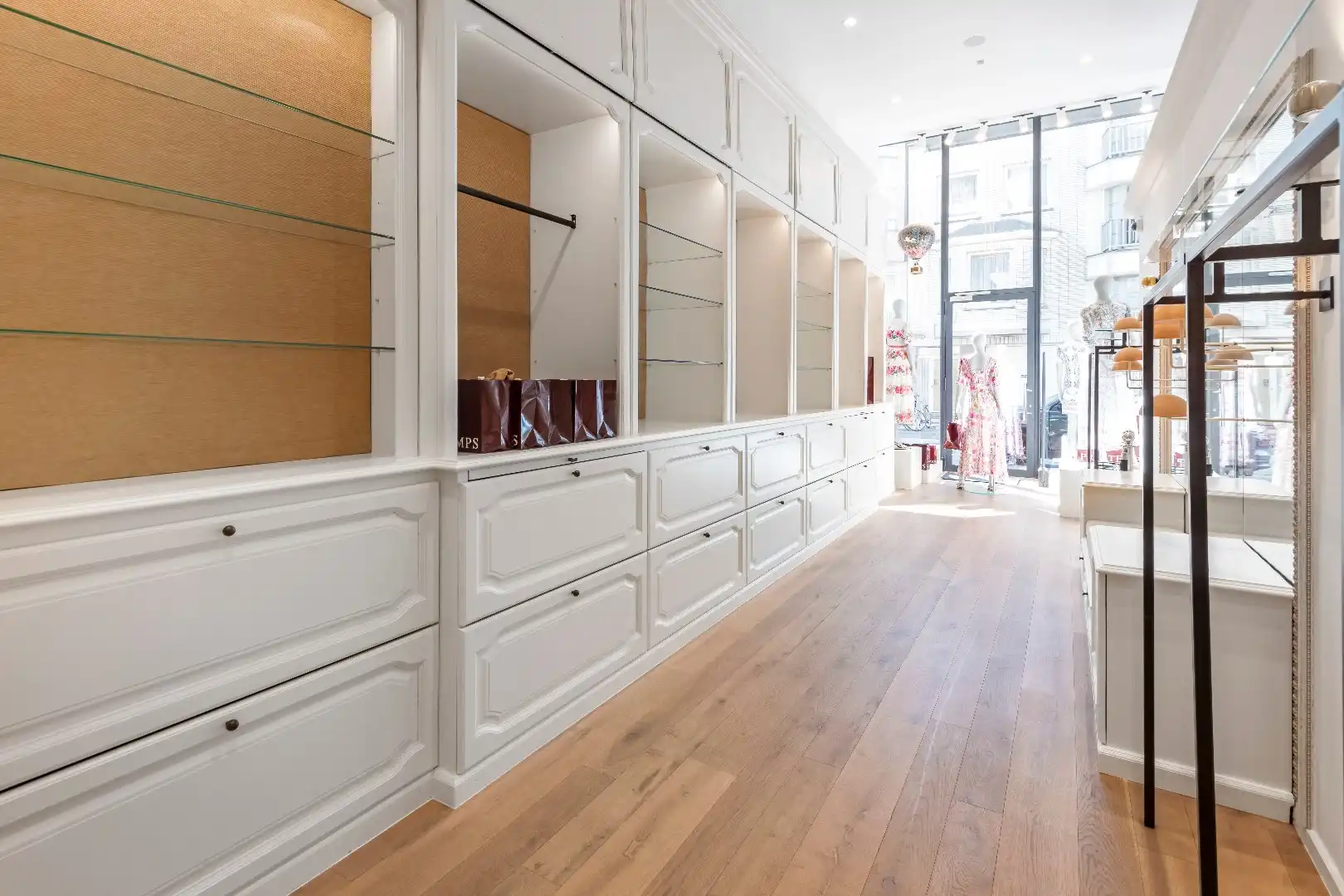 Recent handelspand in een moderne residentie gelegen op de Kustlaan vlakbij het Driehoeksplein foto 4