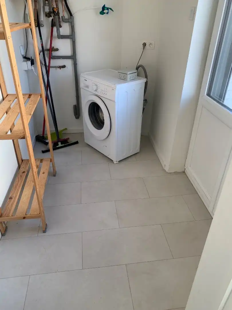 Lichtrijk, hip appartement met 1 slaapkamer, vlak aan zee in Raversijde foto 9