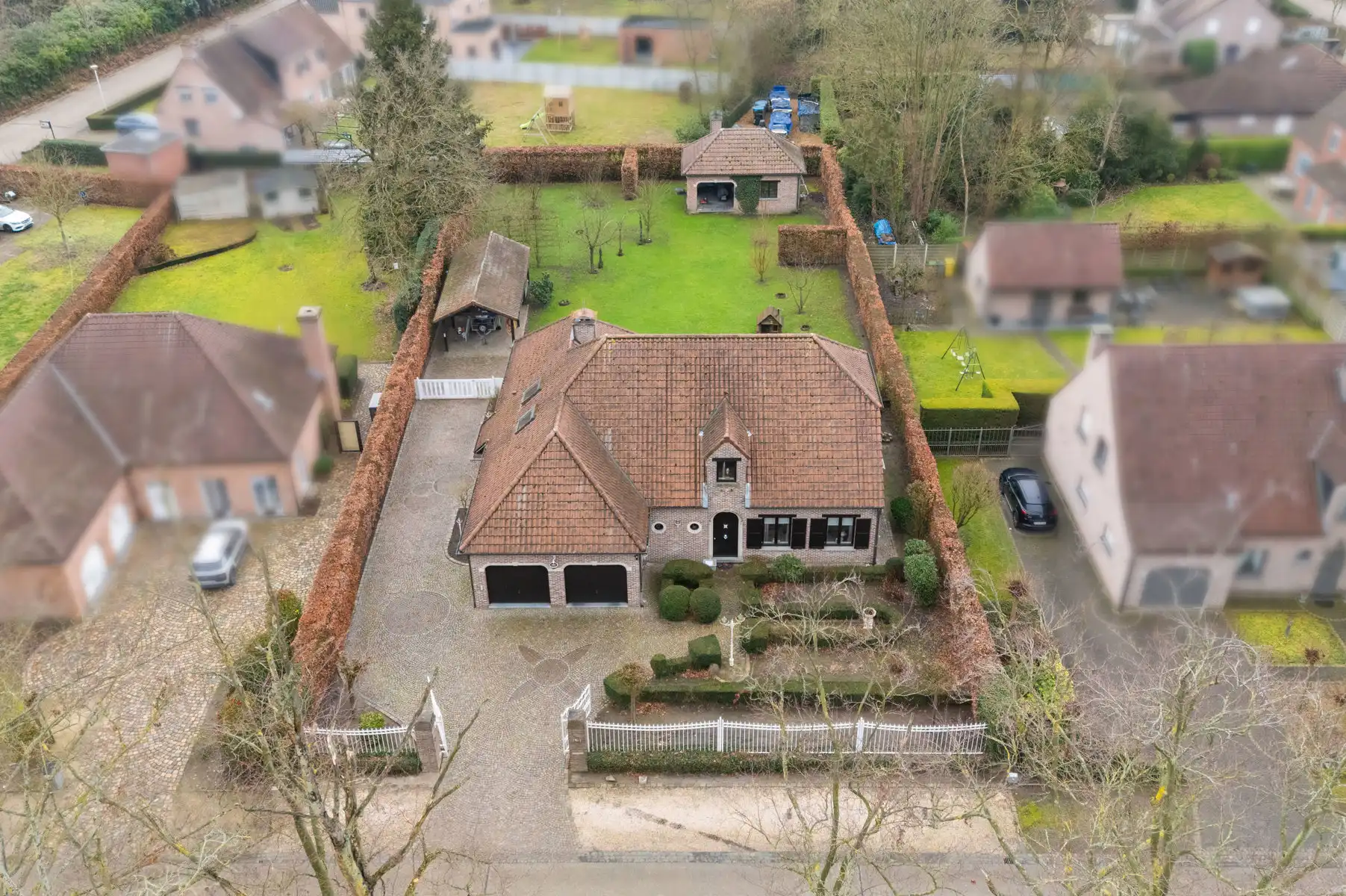 Villa van 329m² met 4 slpk op 1583m² te ITEGEM foto 33