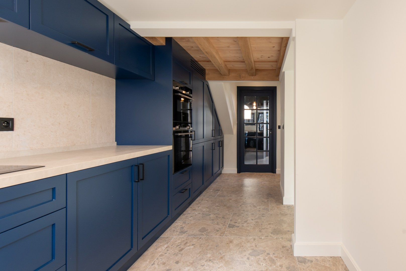 Woning 5 slpks met zijdelings zeezicht foto 8