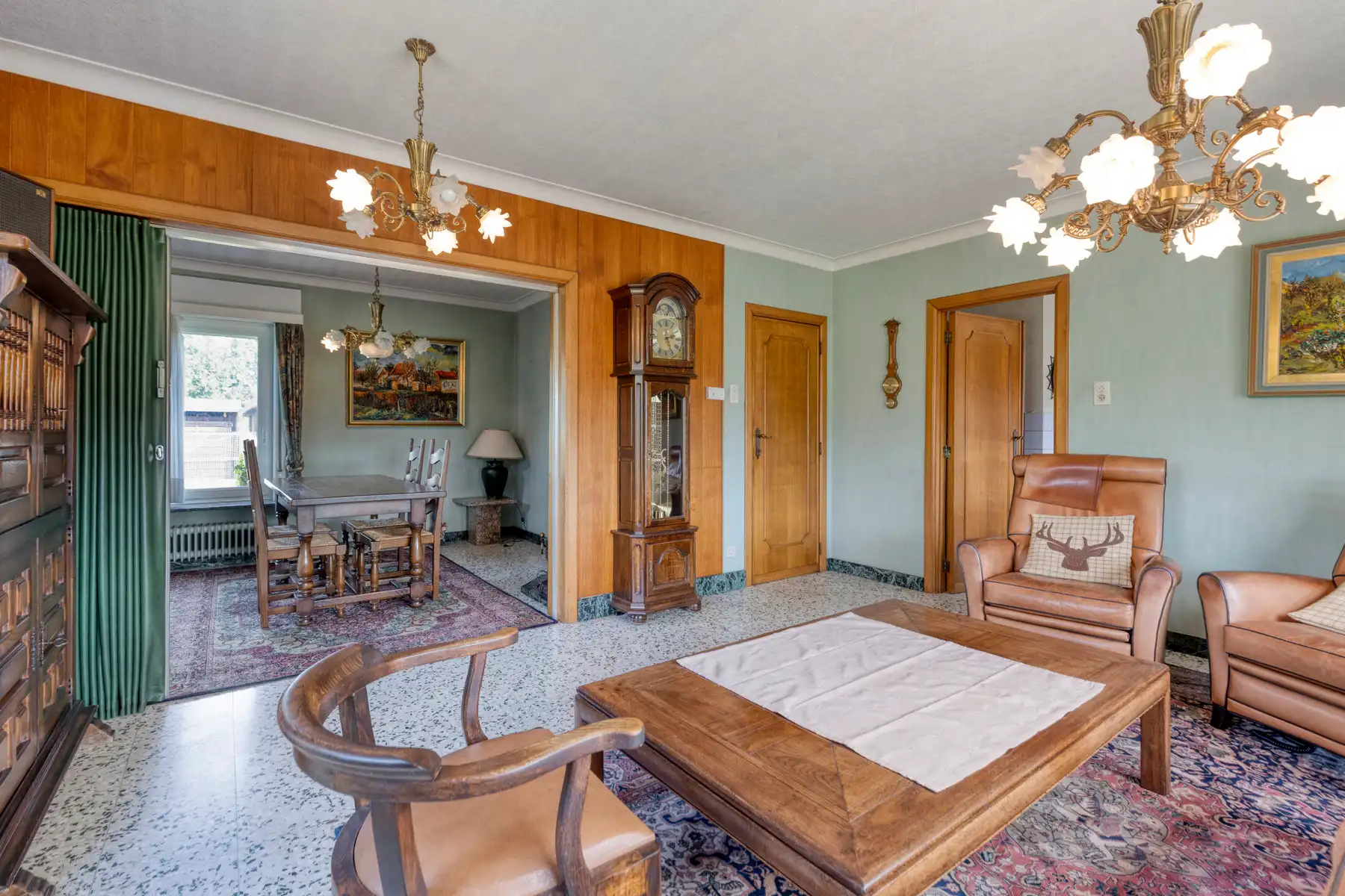 Te renoveren villa met prachtig uitzicht! foto 8