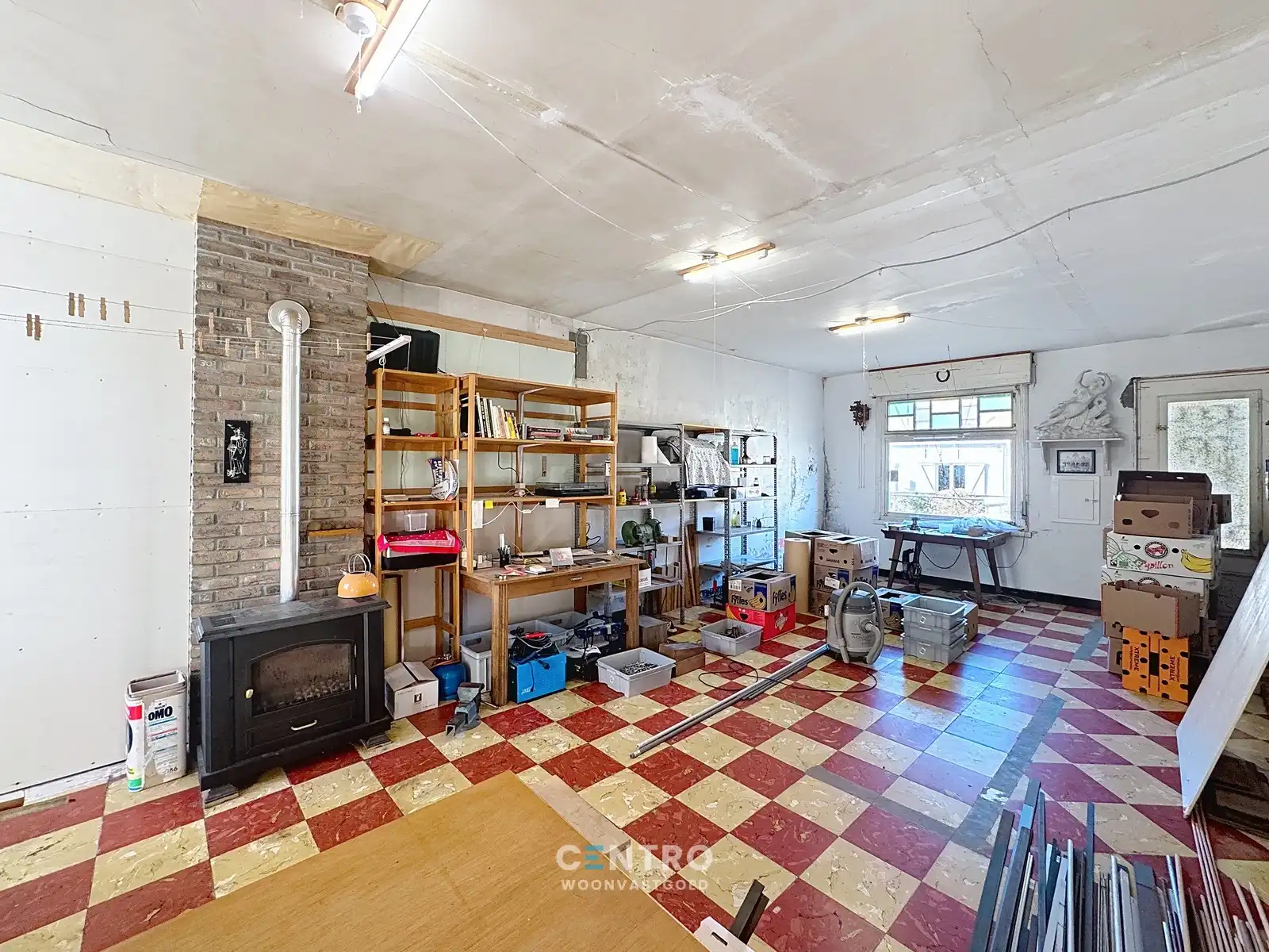 Te renoveren woning op uiterst CHARMANTE LIGGING! foto 3