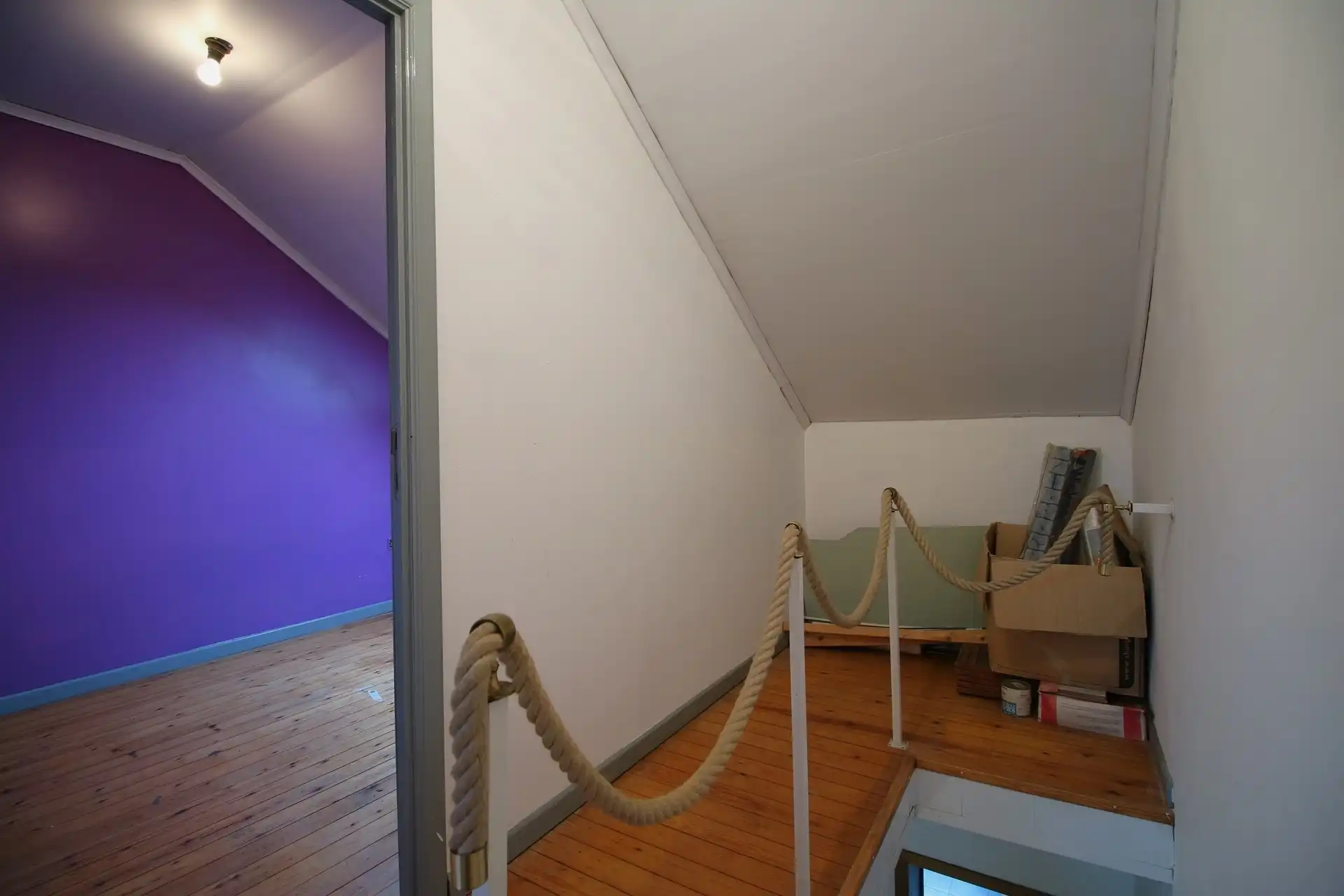 Te renoveren woning met 4 slaapkamers foto 19
