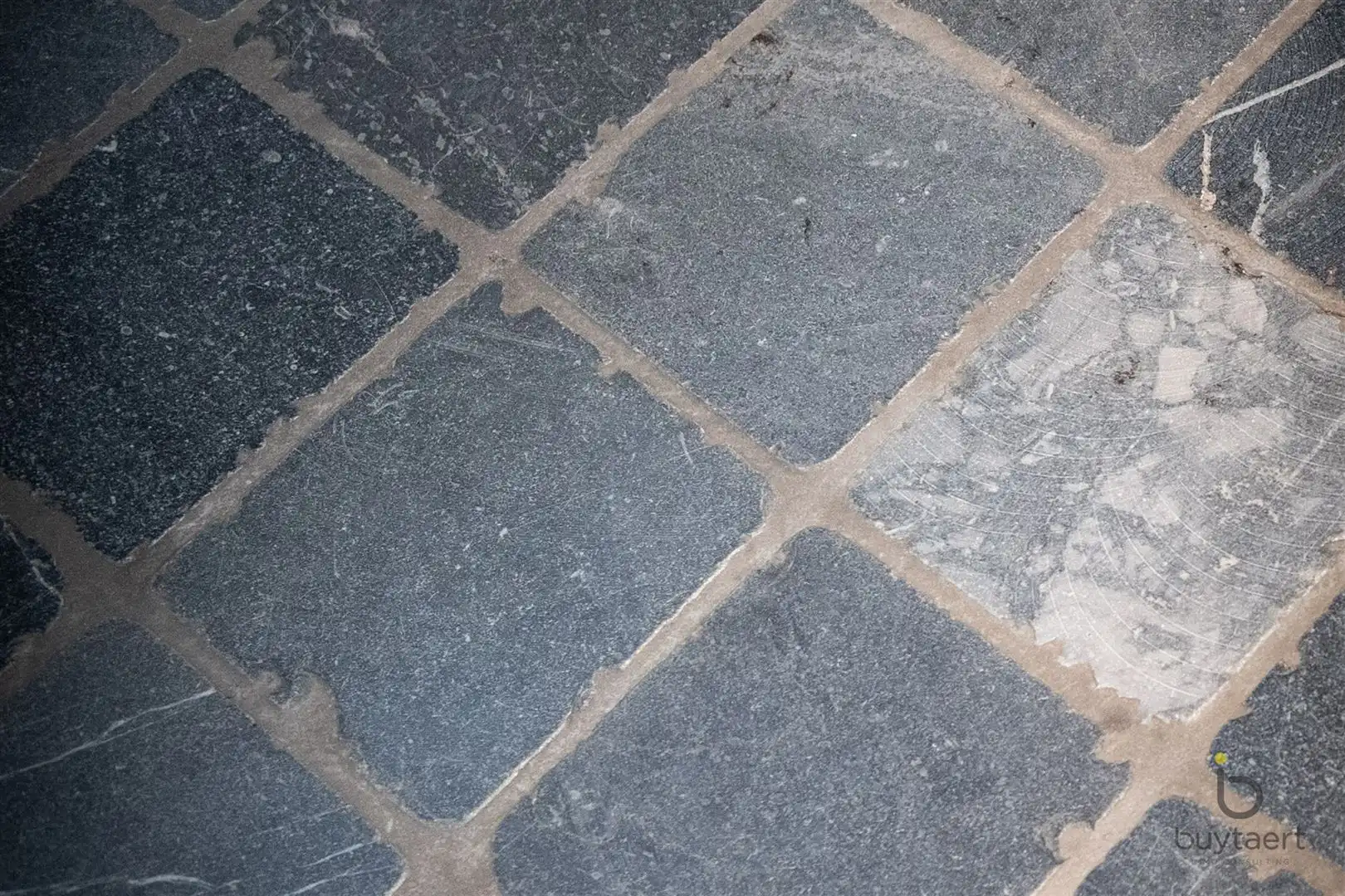 Semi-casco duplex appartement met zonneterras in hartje Schilde foto 18