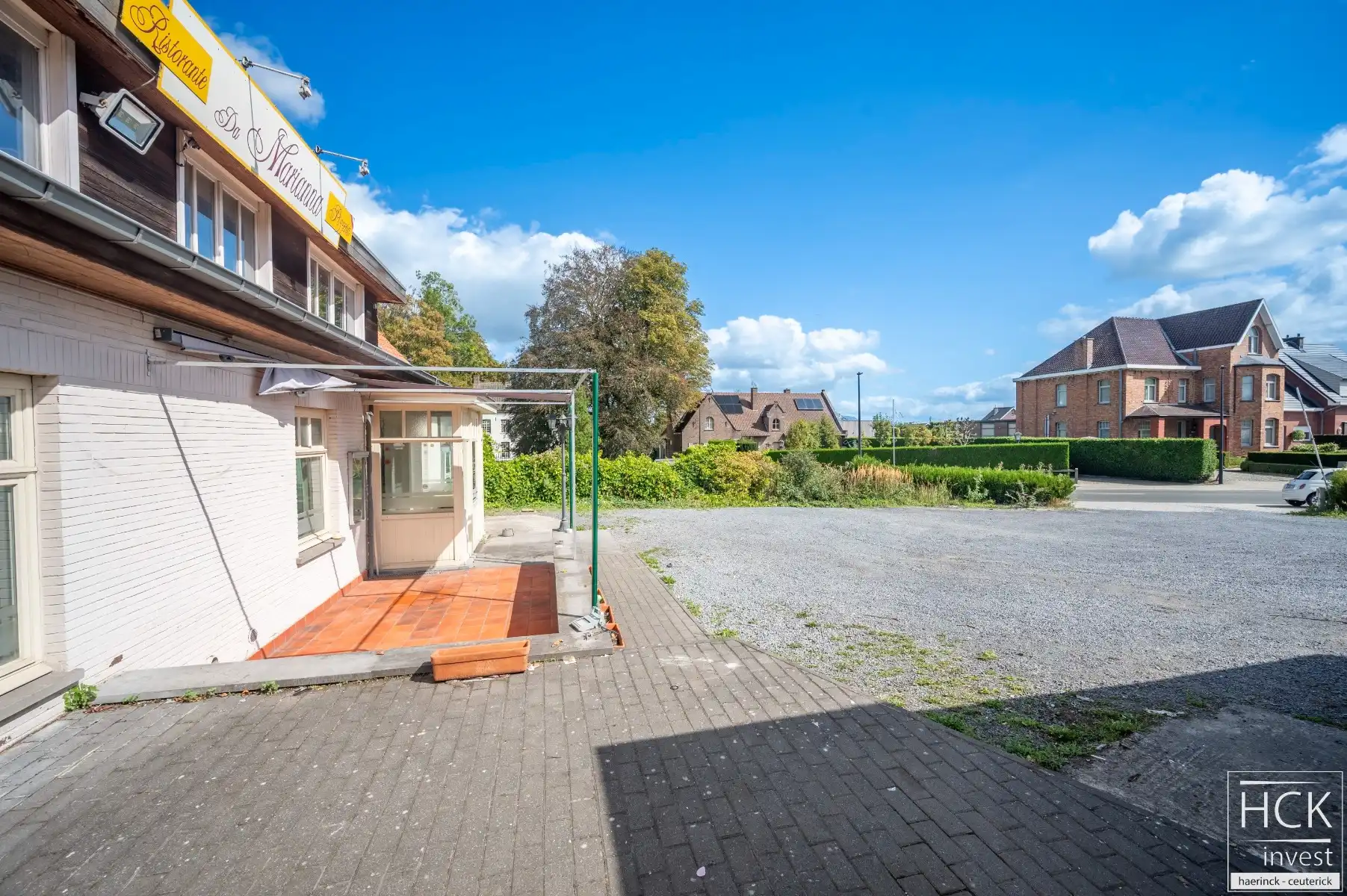 KRUISHOUTEM - Uniek pand met talrijke mogelijkheden of projectgrond! foto 5
