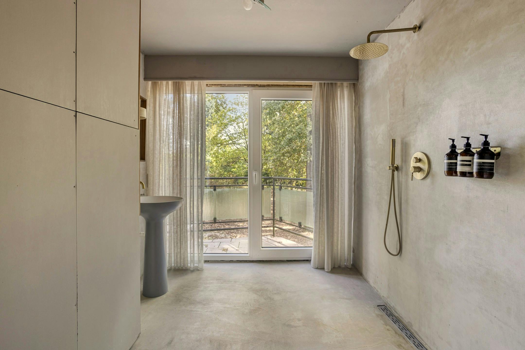 riante villa te koop met uniek perceel in Oud-Turnhout foto 12