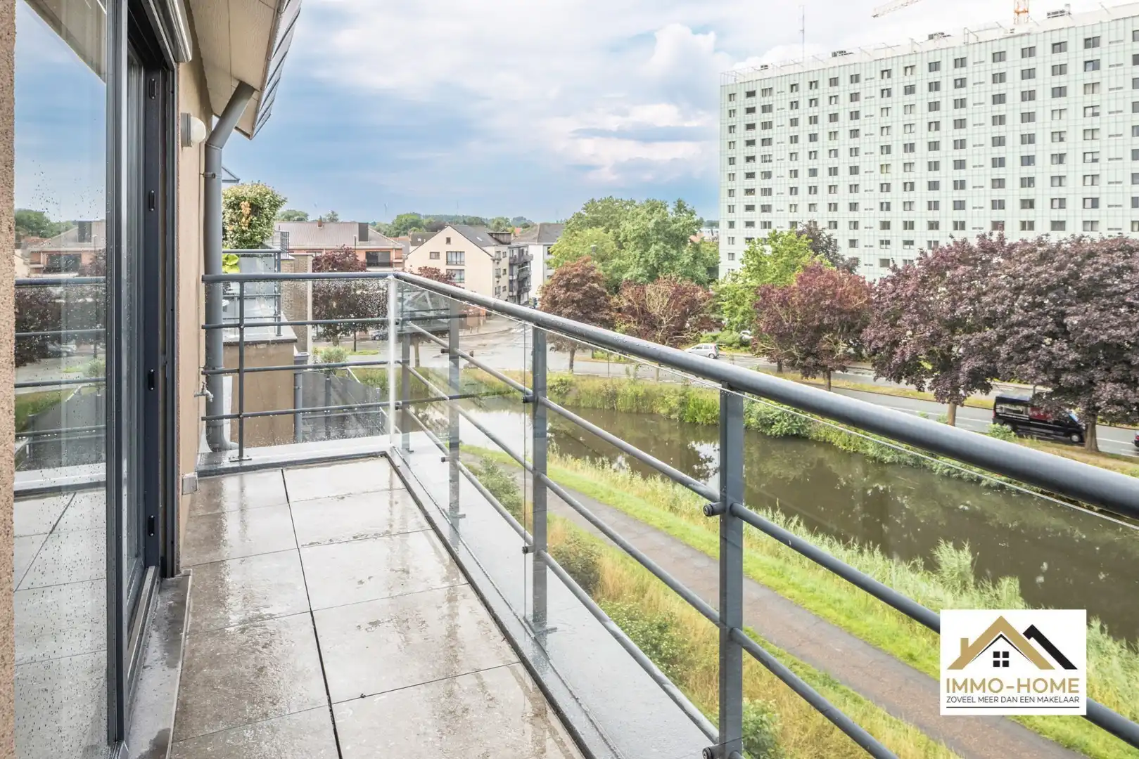 Lichtrijk instapklaar appartement op topligging Lokeren foto 7