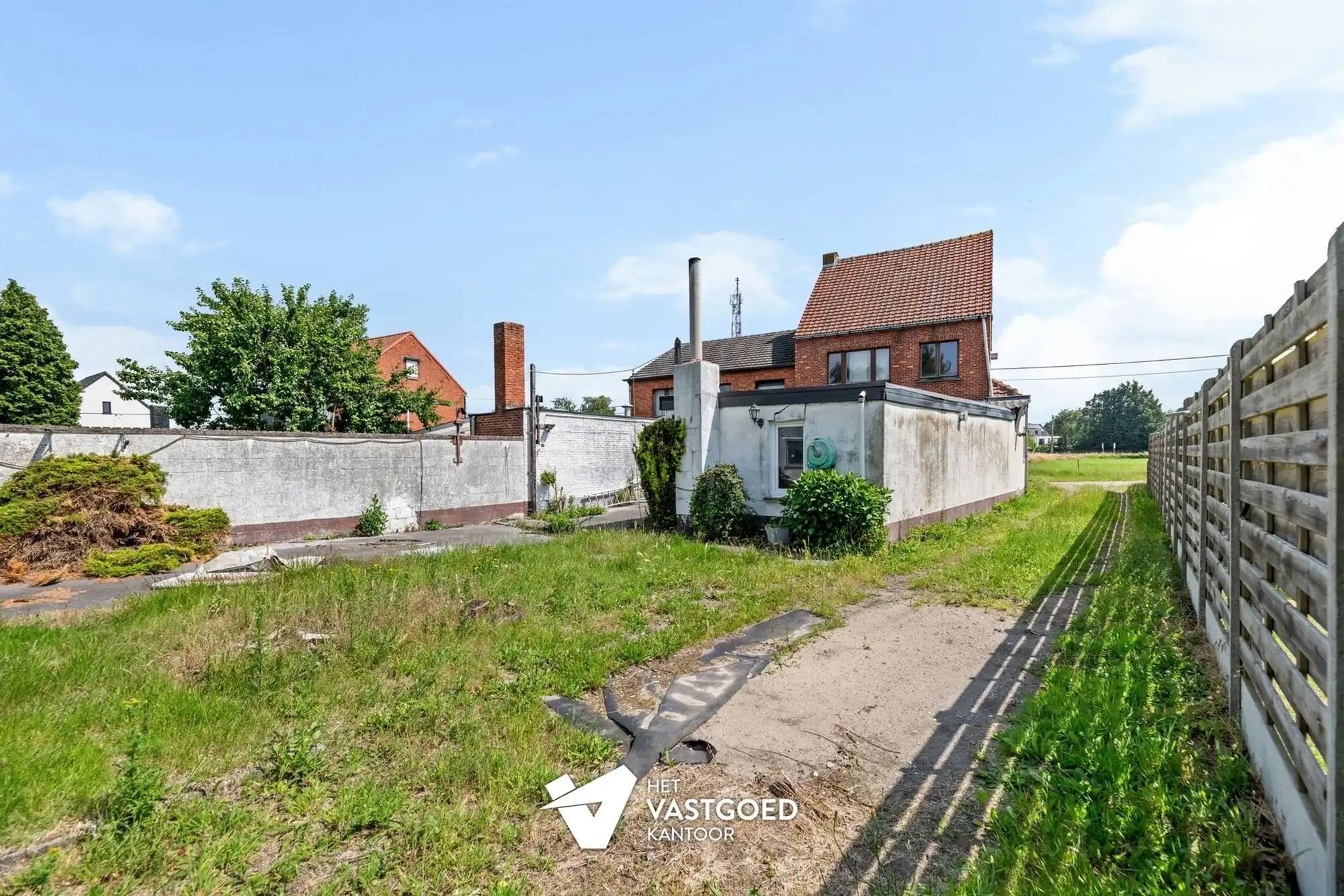 WONING MET POTENTIEEL EN CA 90M2 BIJGEBOUWEN OP MOOIE LIGGING foto 18