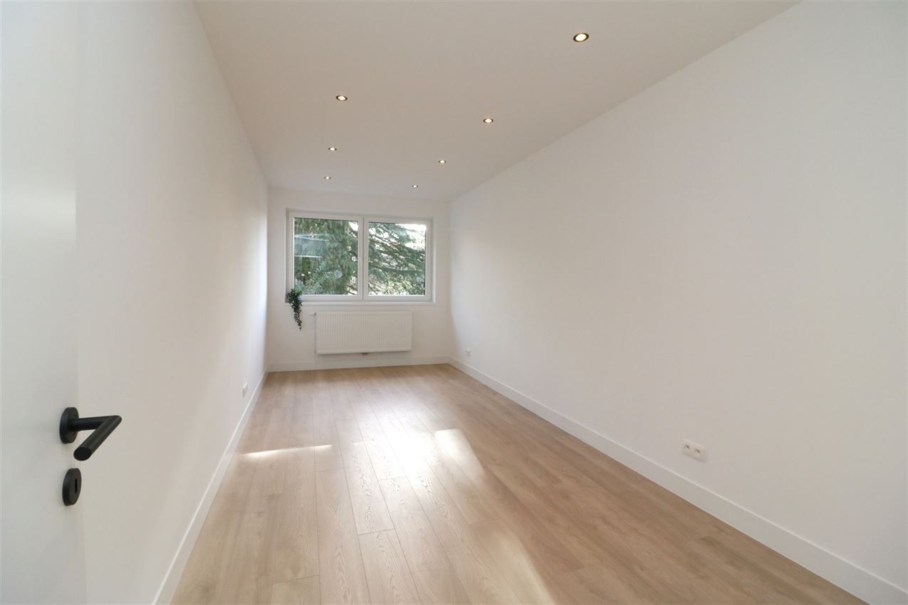 gerenoveerd, energiezuinig, inpandig Zgericht terras en garage foto 21