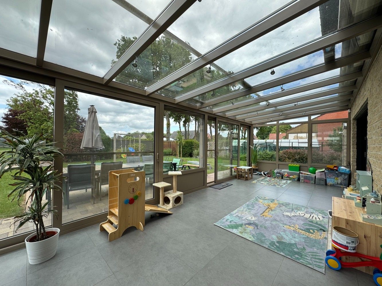 Prachtige villa met 4 slaapkamers. foto 14