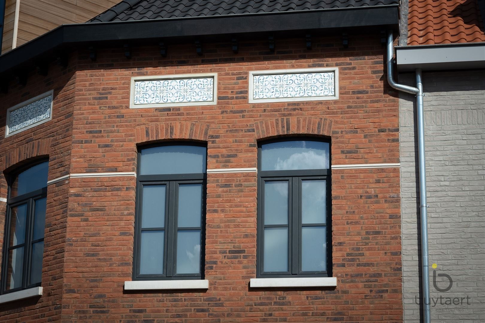 Beleef luxe, comfort en energiezuinigheid in een karaktervolle architectuur. foto 22