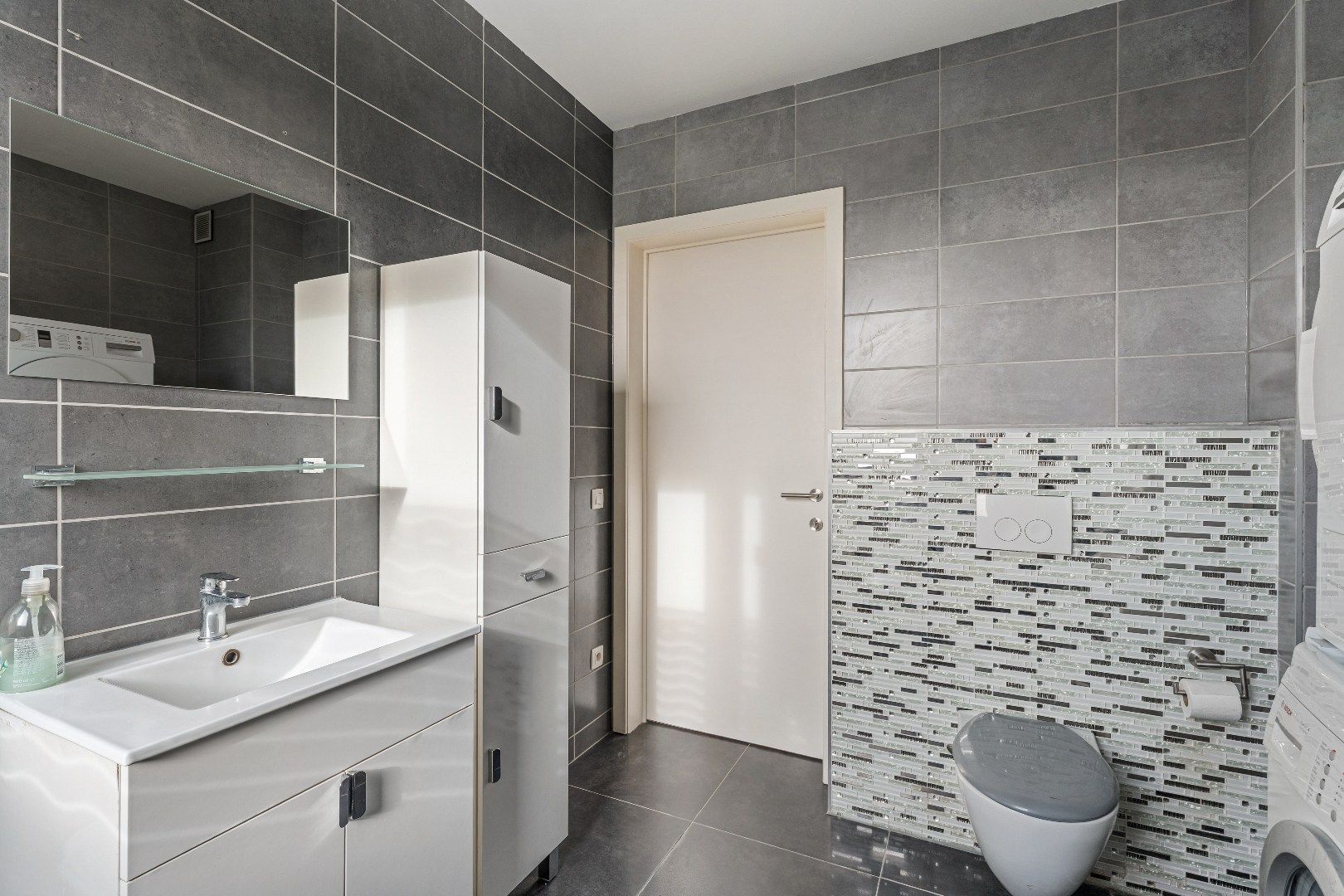 Verzorgde woning met hedendaags energiecomfort, terras, tuin en garage, ideaal voor jong gezin! foto 30