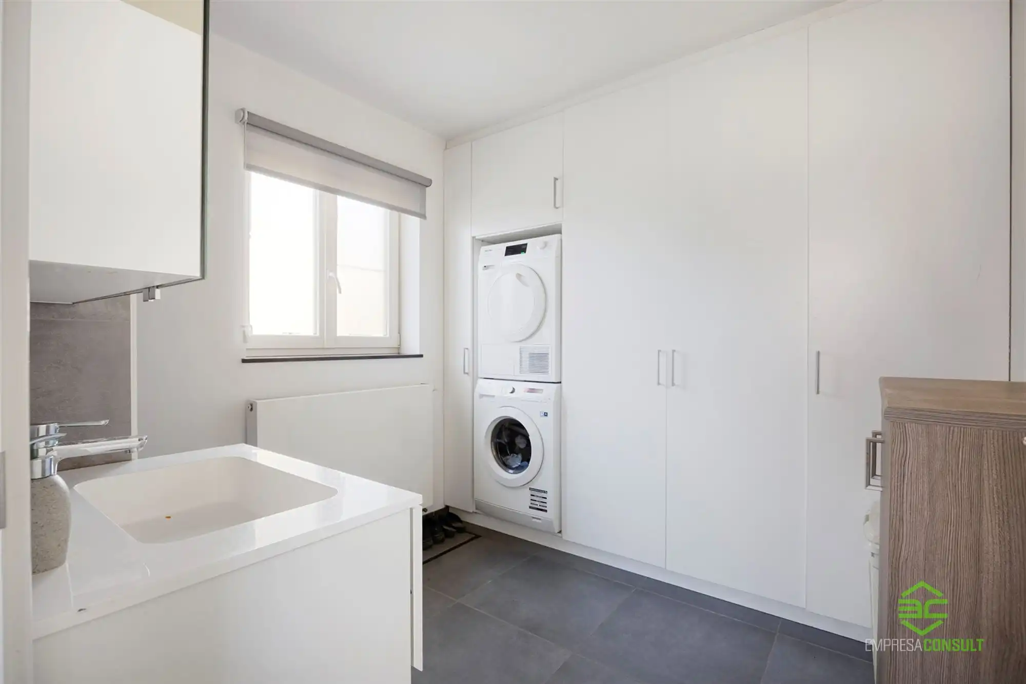 Instapklare woning met aparte garage en werkplaats van 150m² in Schulen! foto 12