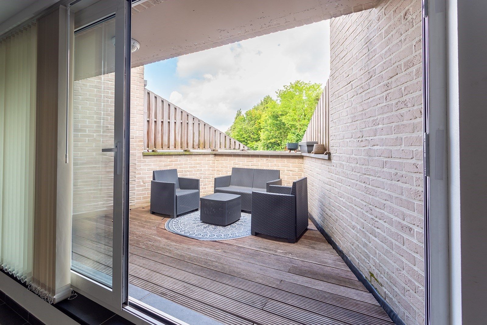 Ruim en Instapklaar appartement met terras  foto 8
