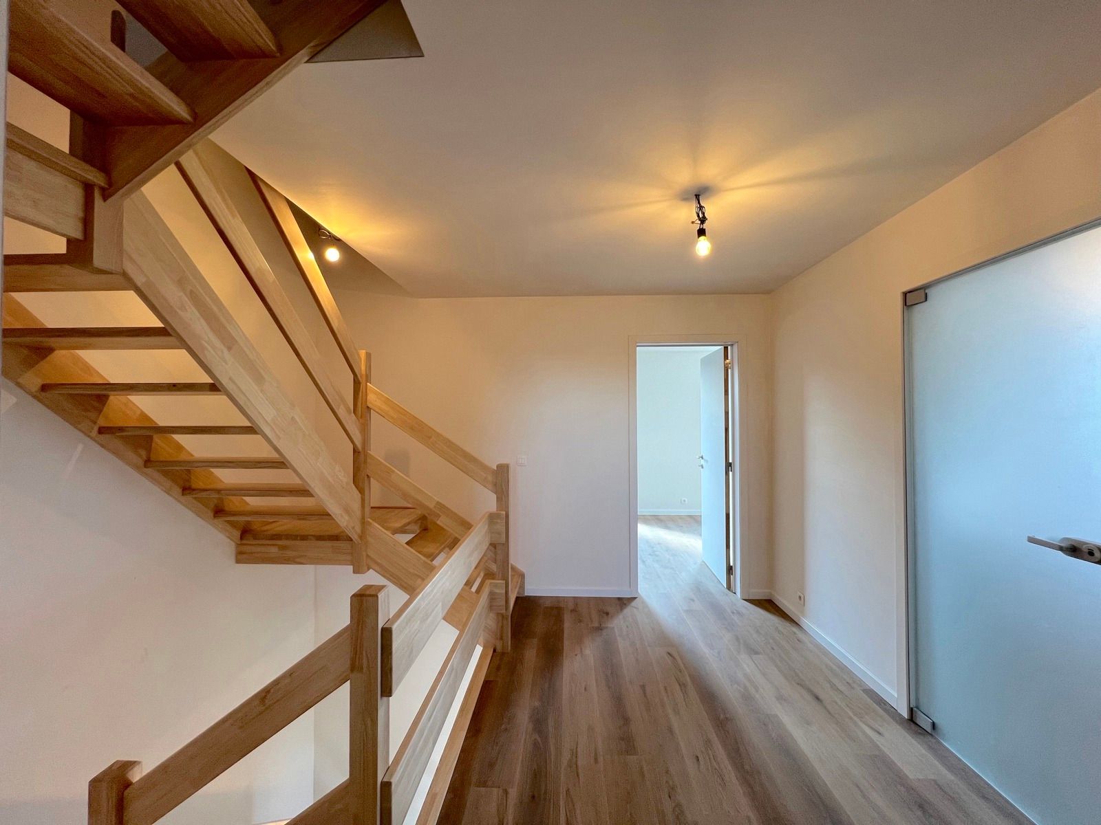 Prachtige woning met 4 slaapkamers foto 17