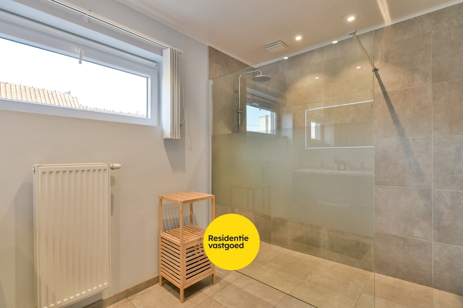 Instapklare woning op een landelijke locatie! foto 8