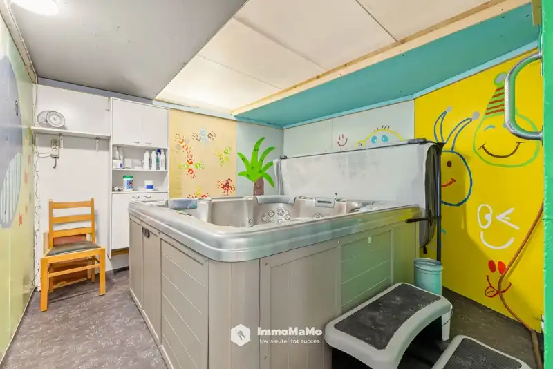 WONING MET 3 SLAAPKAMERS EN RUIME LOODS TE KOOP IN EVERGEM foto 13