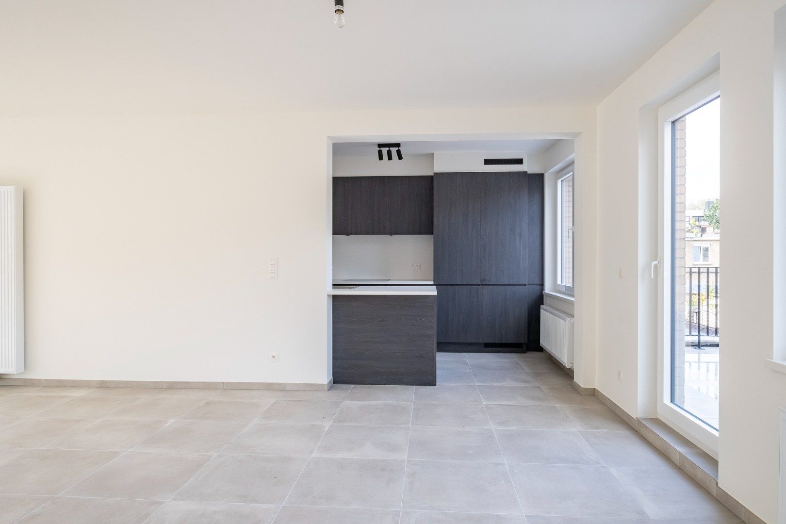 2 slaapkamer appartement met veel lichtinval foto 8