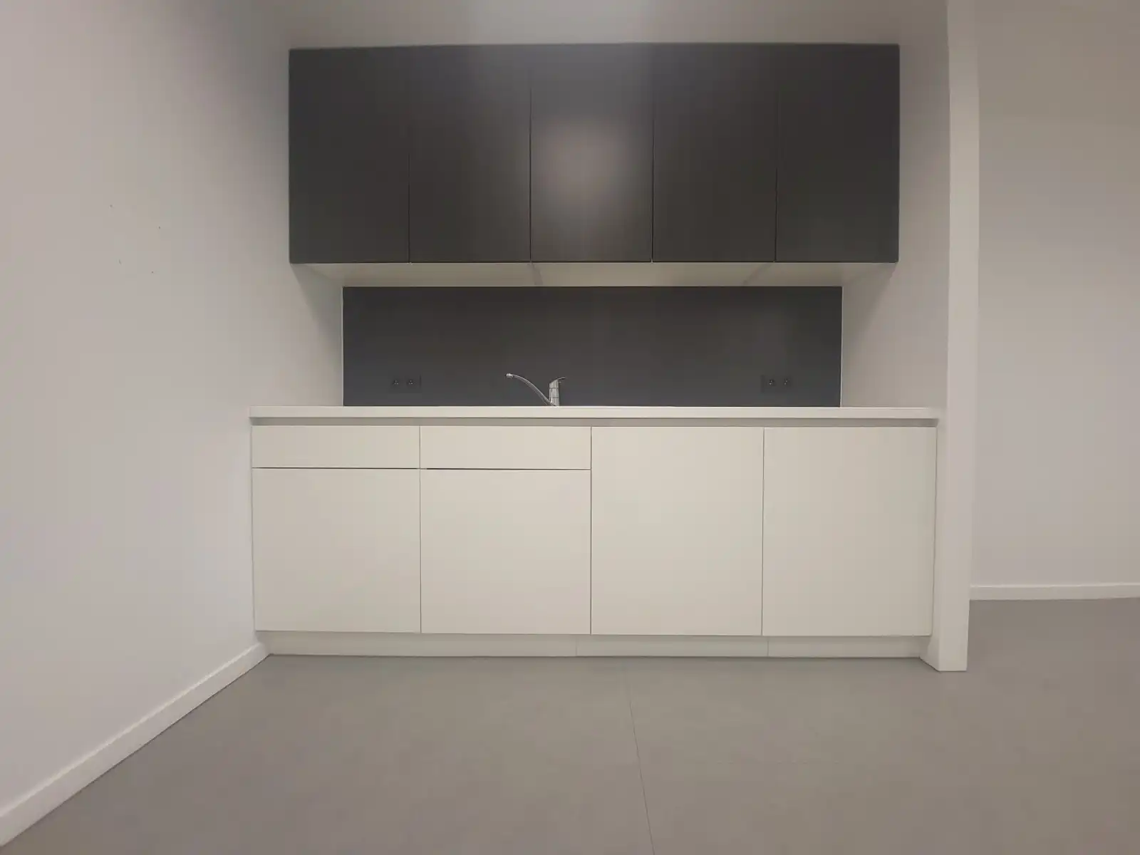 Exclusief gelegen handelsruimte in centrum Deinze foto 8