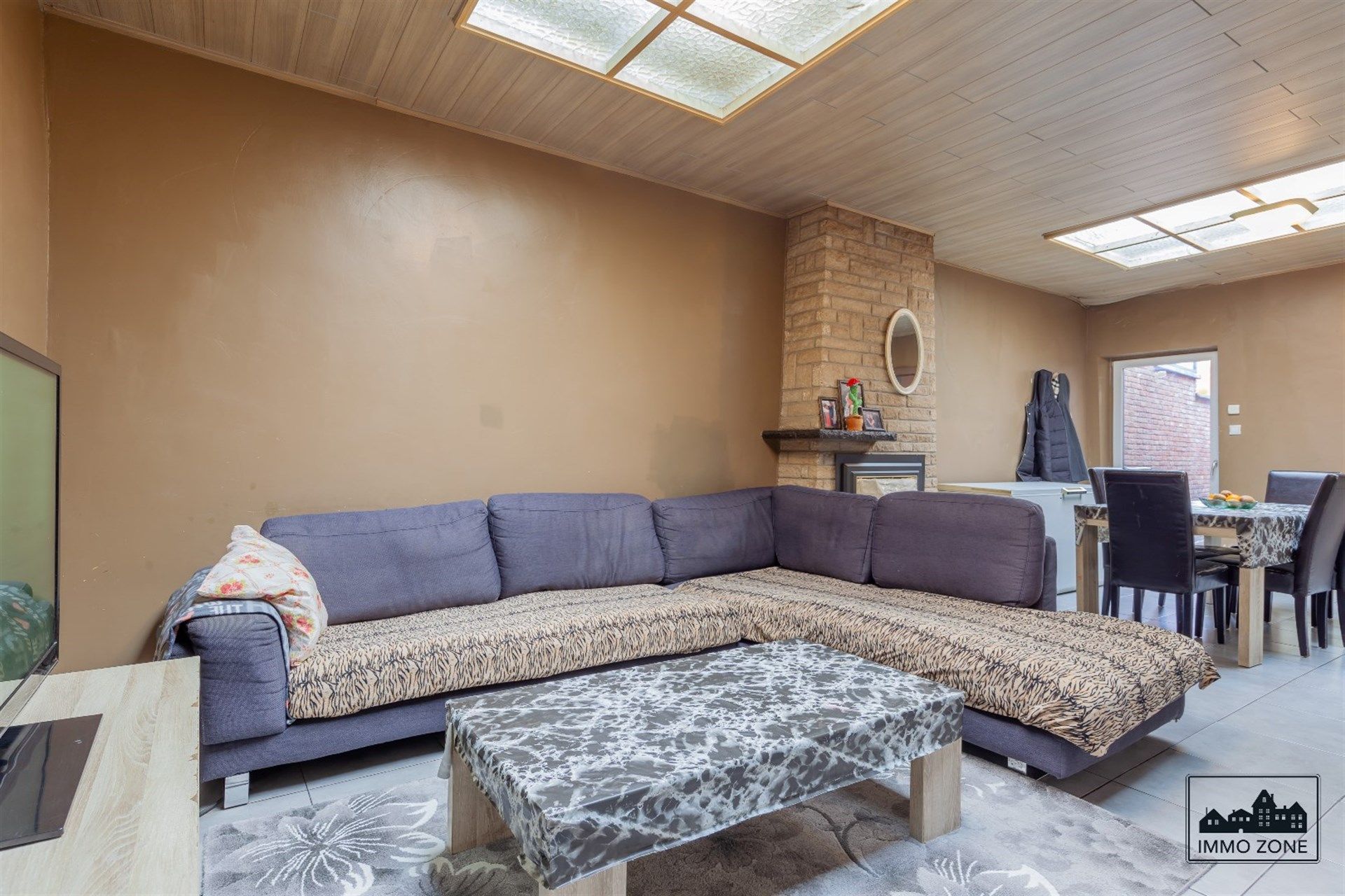 Hoofdfoto van de publicatie: Rijwoning met handelsruimte in Sint-Niklaas