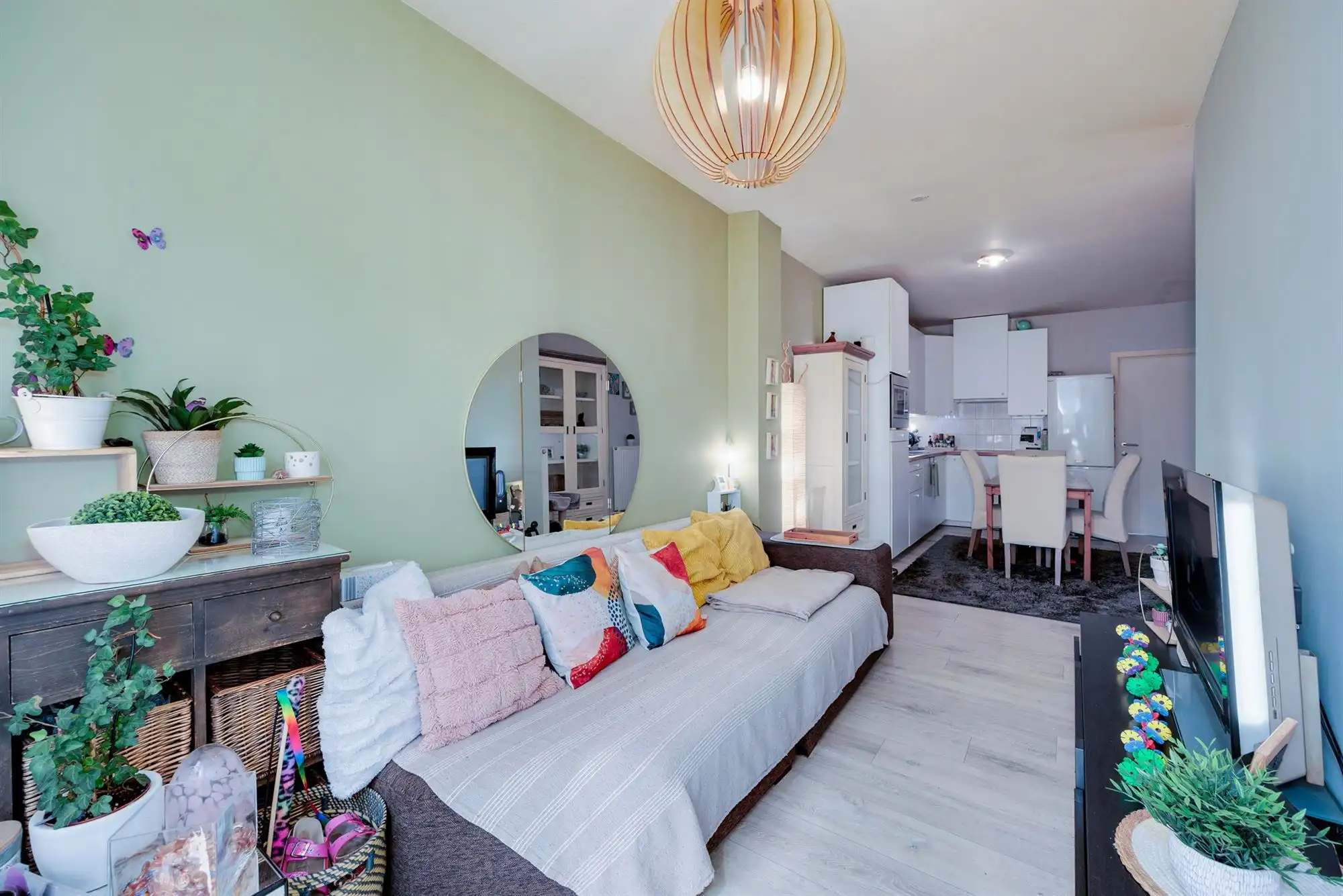 Woning opgedeeld in 2 instaplklare appartementen foto 4
