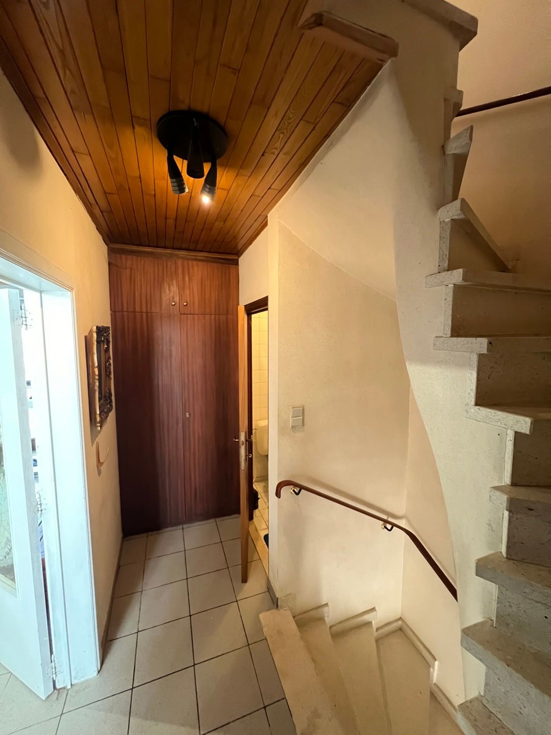 Leuke woning met mogelijke winkelruimte in centrum foto 10