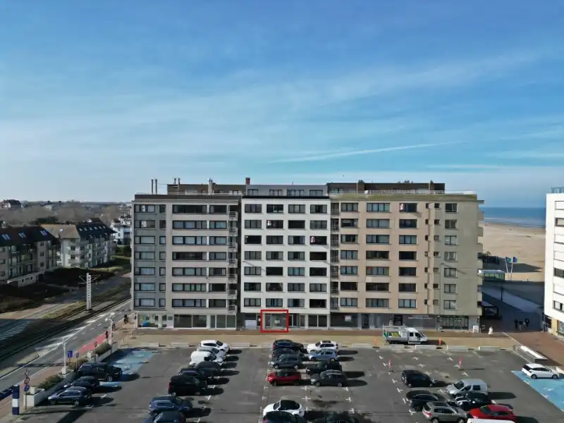 Handelsgelijkvloers op toplocatie in Oostduinkerke-bad foto 15