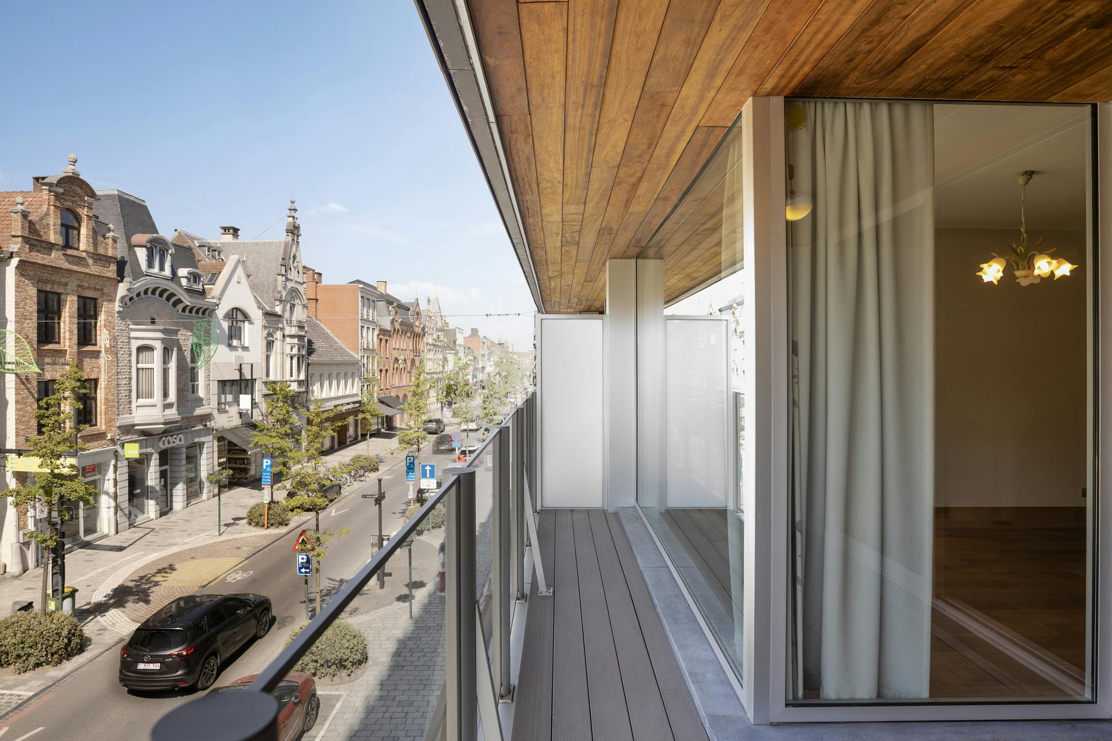 Lichtrijk 2-slpk app. met 2 terrassen in hartje Roeselare foto 18