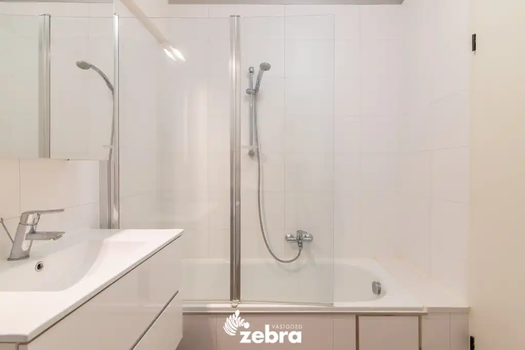 Goed onderhouden appartement met 3 slaapkamers in centrum Tielt! foto 18