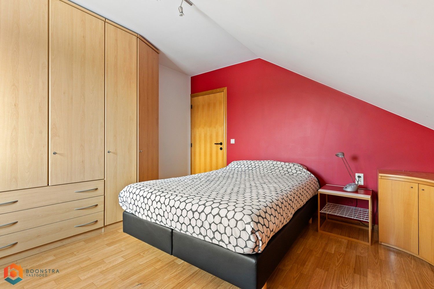 Instapklare woning met 4 slpkrs en sfeervolle tuin te Duffel foto 22