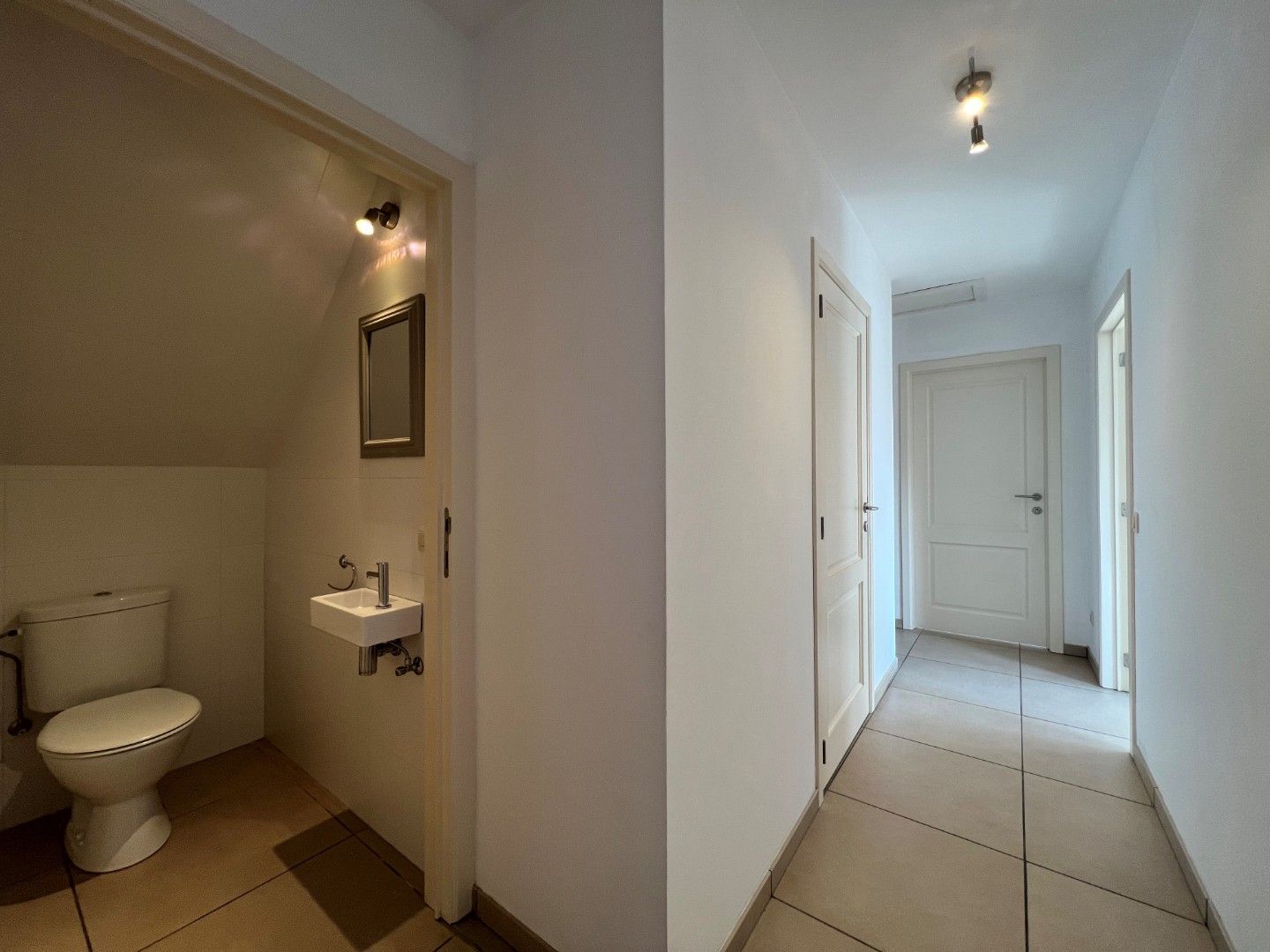 🏡 Ruime gezinswoning te huur in het hart van Lovendegem foto 18