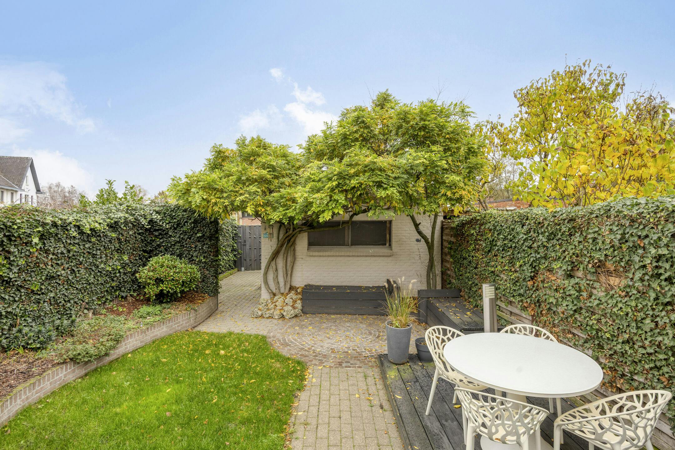 Goed gelegen stadswoning met 3 of 4 slaapkamers, tuin en garagebox  foto 16