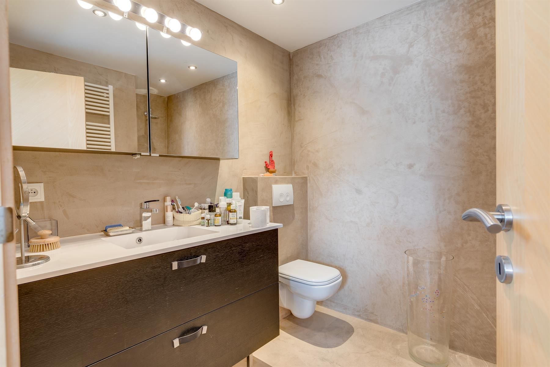 Appartement te huur foto 14