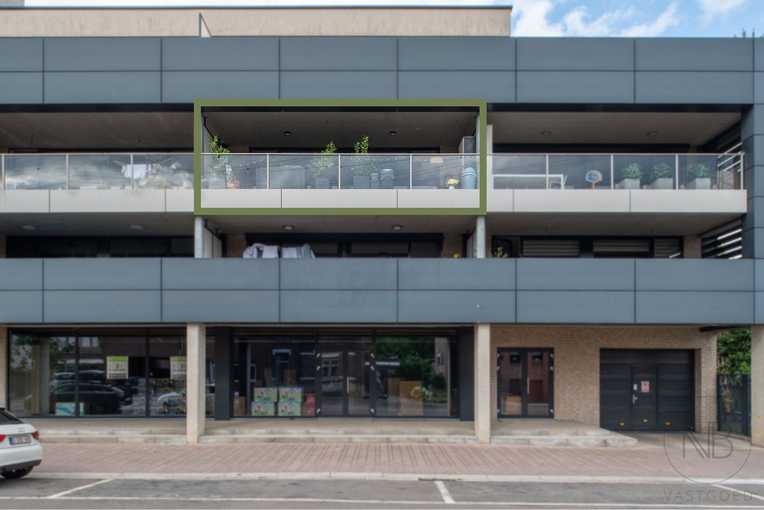Instapklaar appartement met 2 slaapkamers & autostaanplaats! foto 21