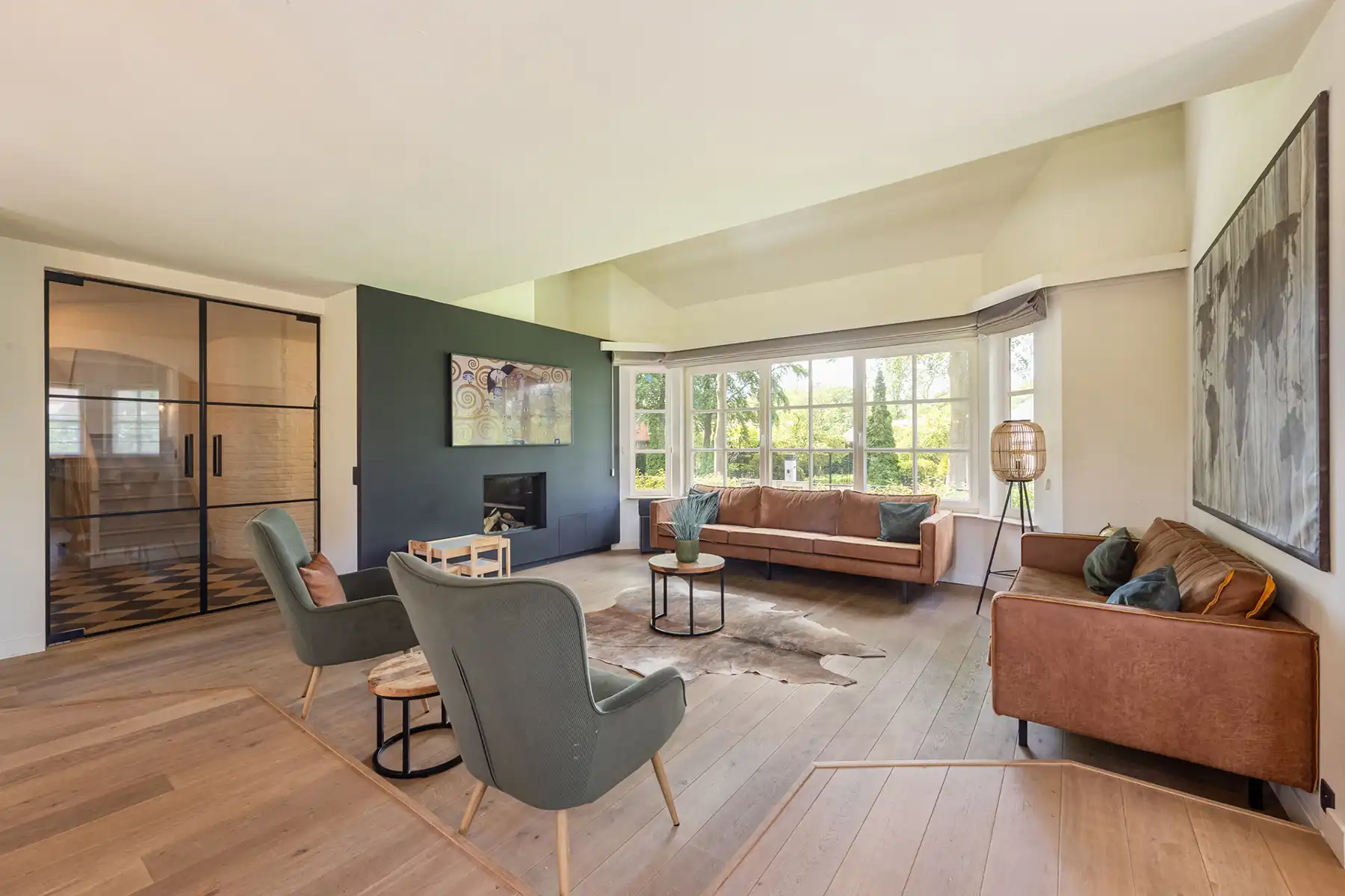 TIJDLOZE VILLA OP DE GRENS MET SCHILDE foto 4