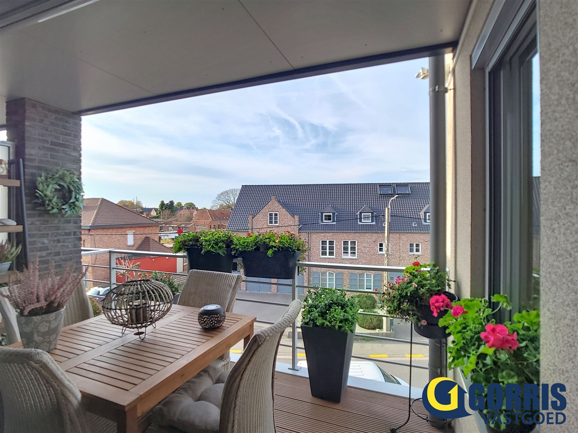 Verhuurd appartement met terras en gegarandeerd rendement in het centrum van Heist-op-den-Berg foto 9