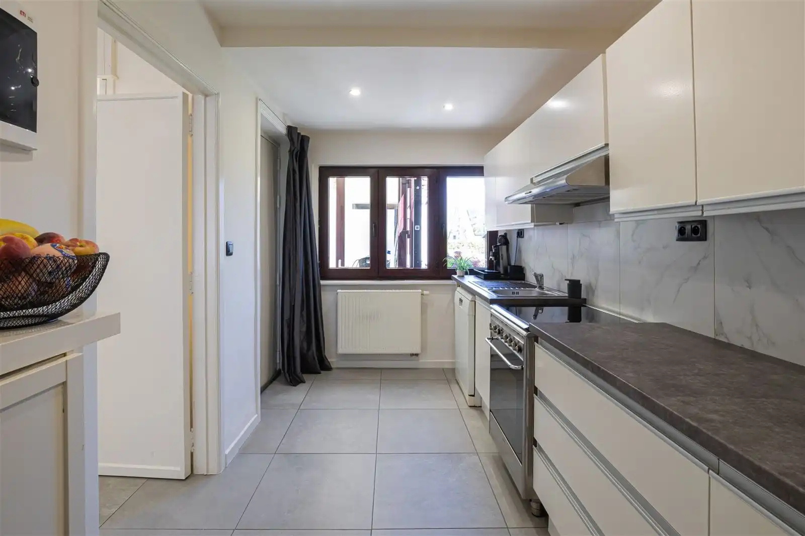 Huis met tuin op toplocatie! foto 8