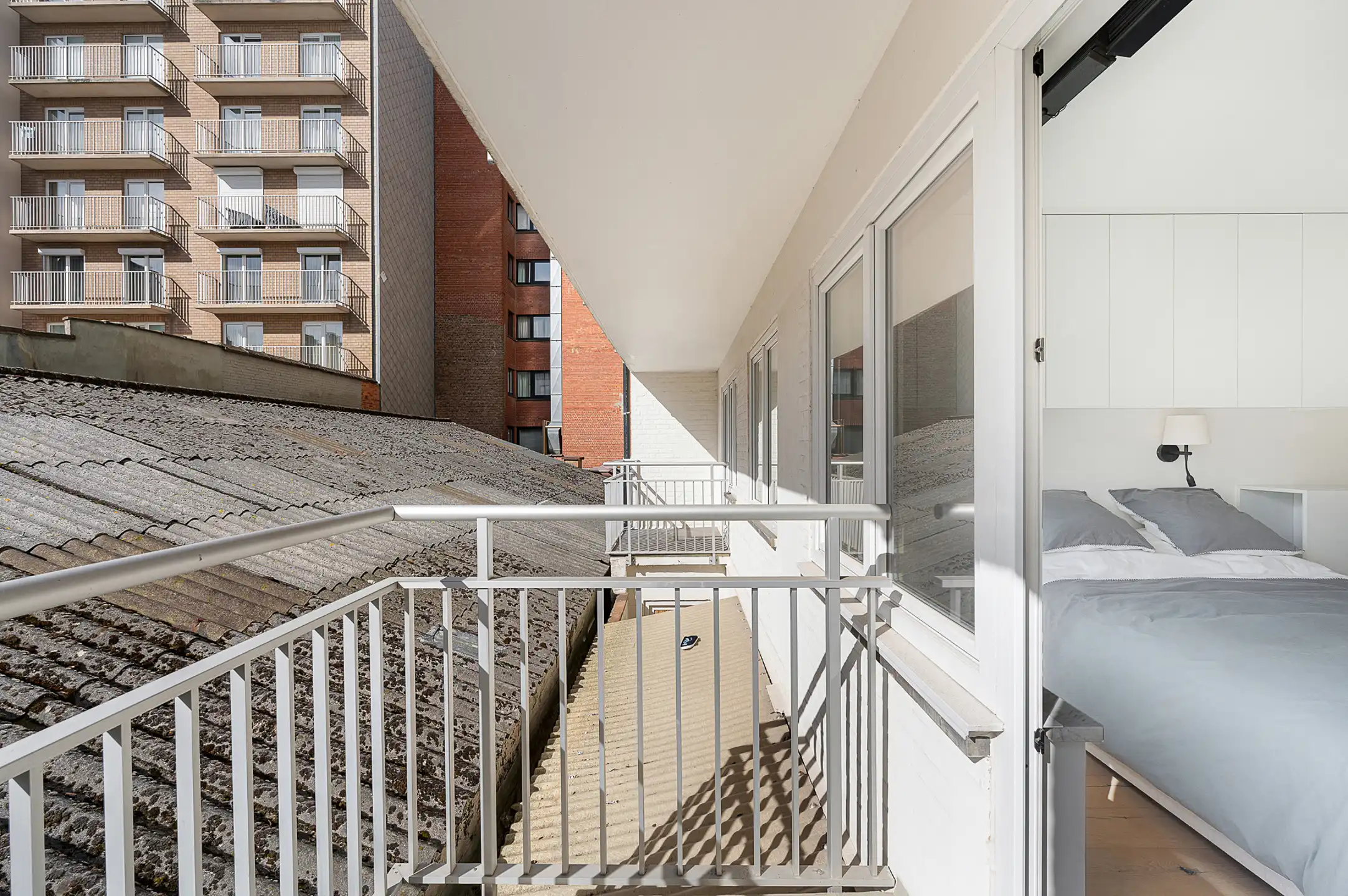 Stijlvol gerenoveerd appartement met frontaal zeezicht   foto 23