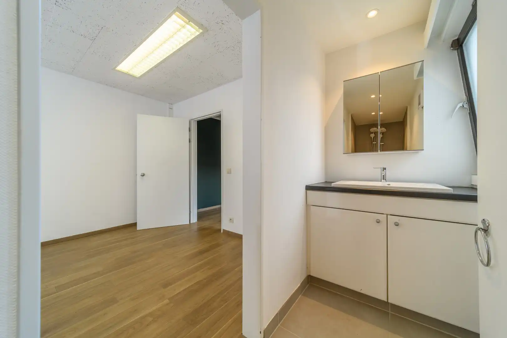 Kantoorruimte in centrum Aalst foto 9