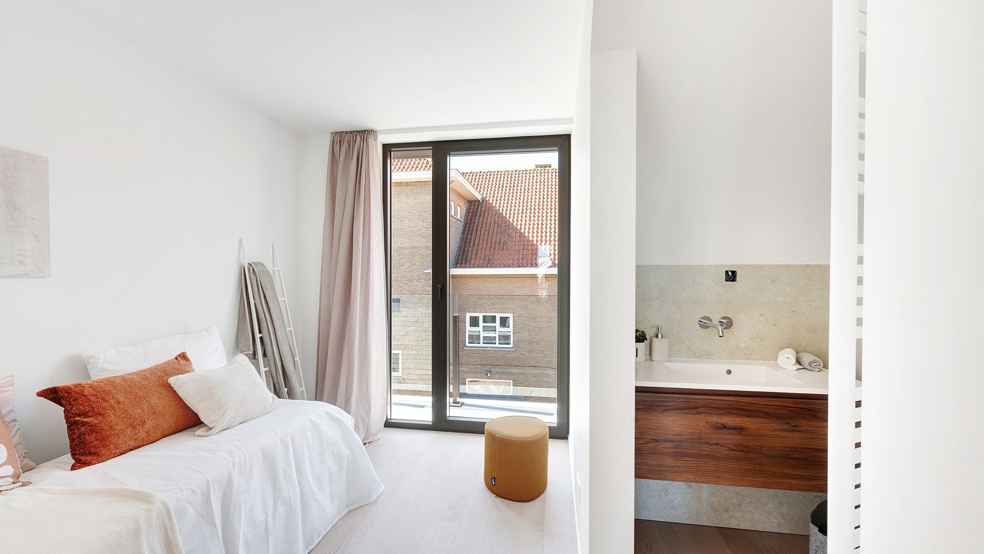 Residentie Edward: Nieuw duplex-appartement (3 slaapkamers) van 128 m² te Knokke-Centrum foto 17