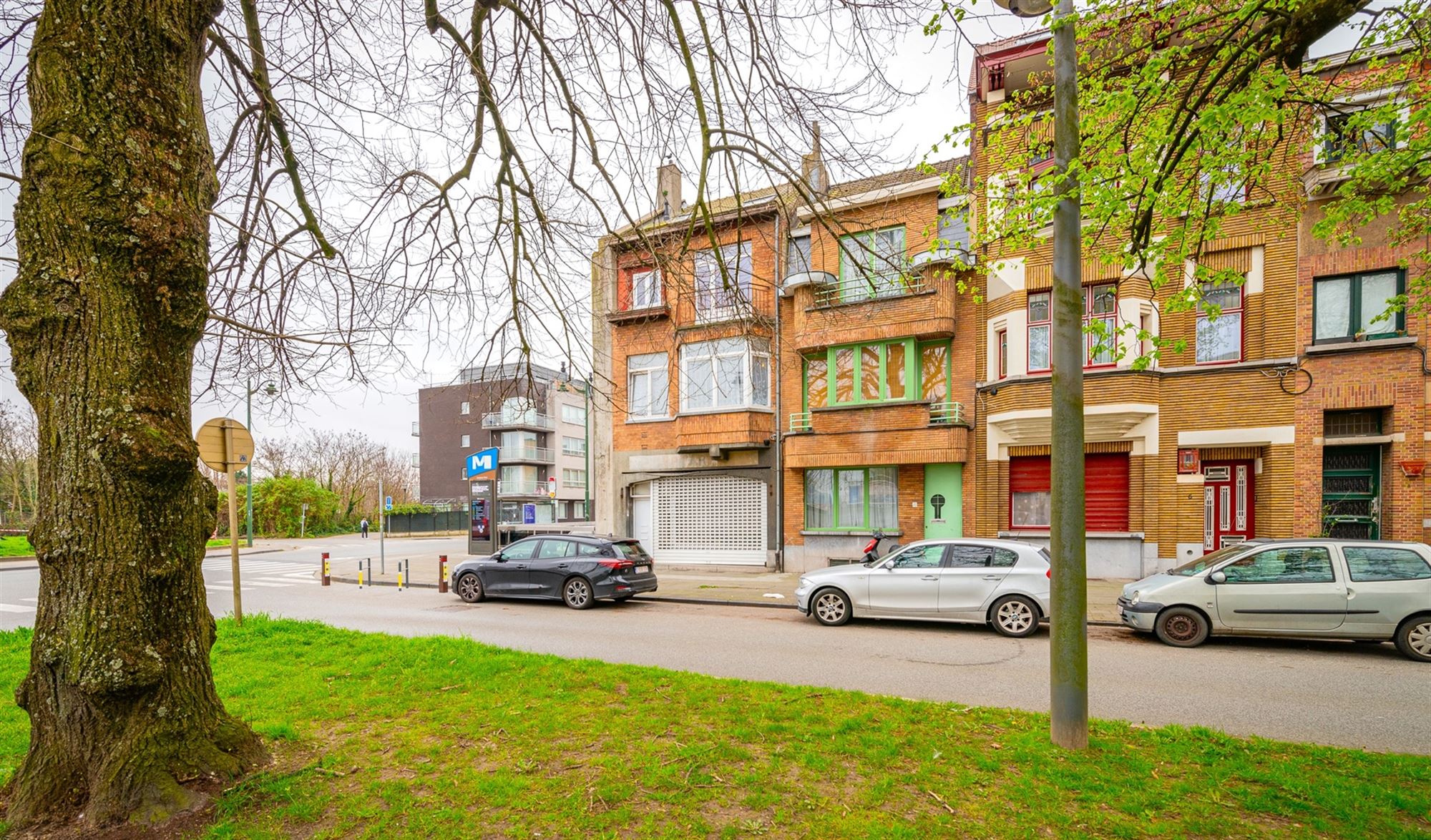 Opbrengsteigendom 3 appartementen te koop Anderlecht  foto 1